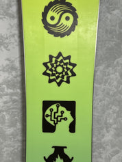 New K2 Embassy 162 CM Snowboard 2025