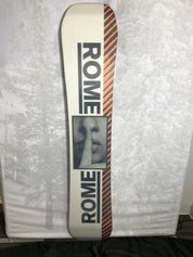 Used 2025 Rome Agent 157cm Snowboard