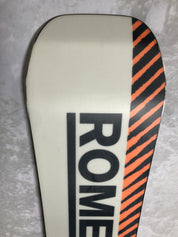 Used 2025 Rome Agent 157cm Snowboard