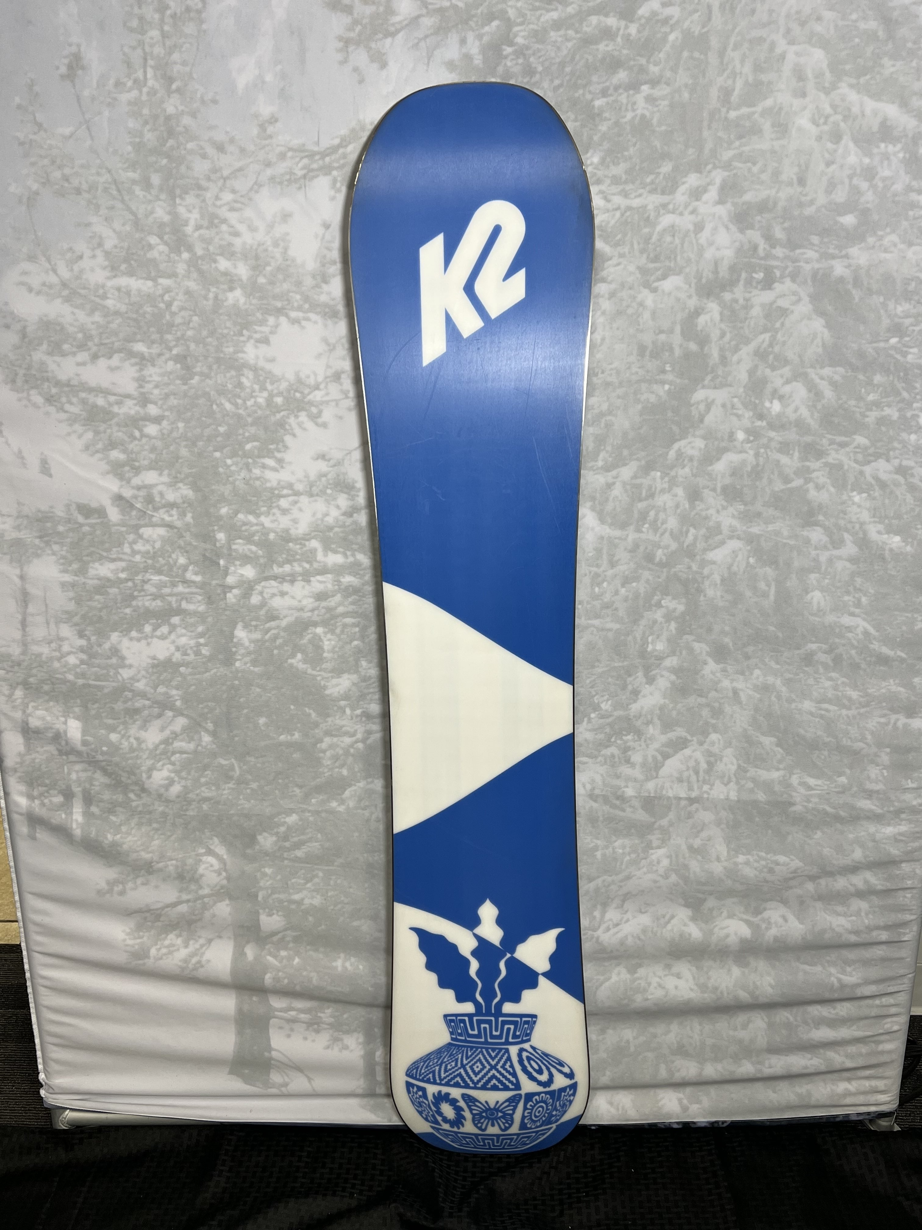 Lightly Used K2 Extravision 142 CM Women's Snowboard 2025