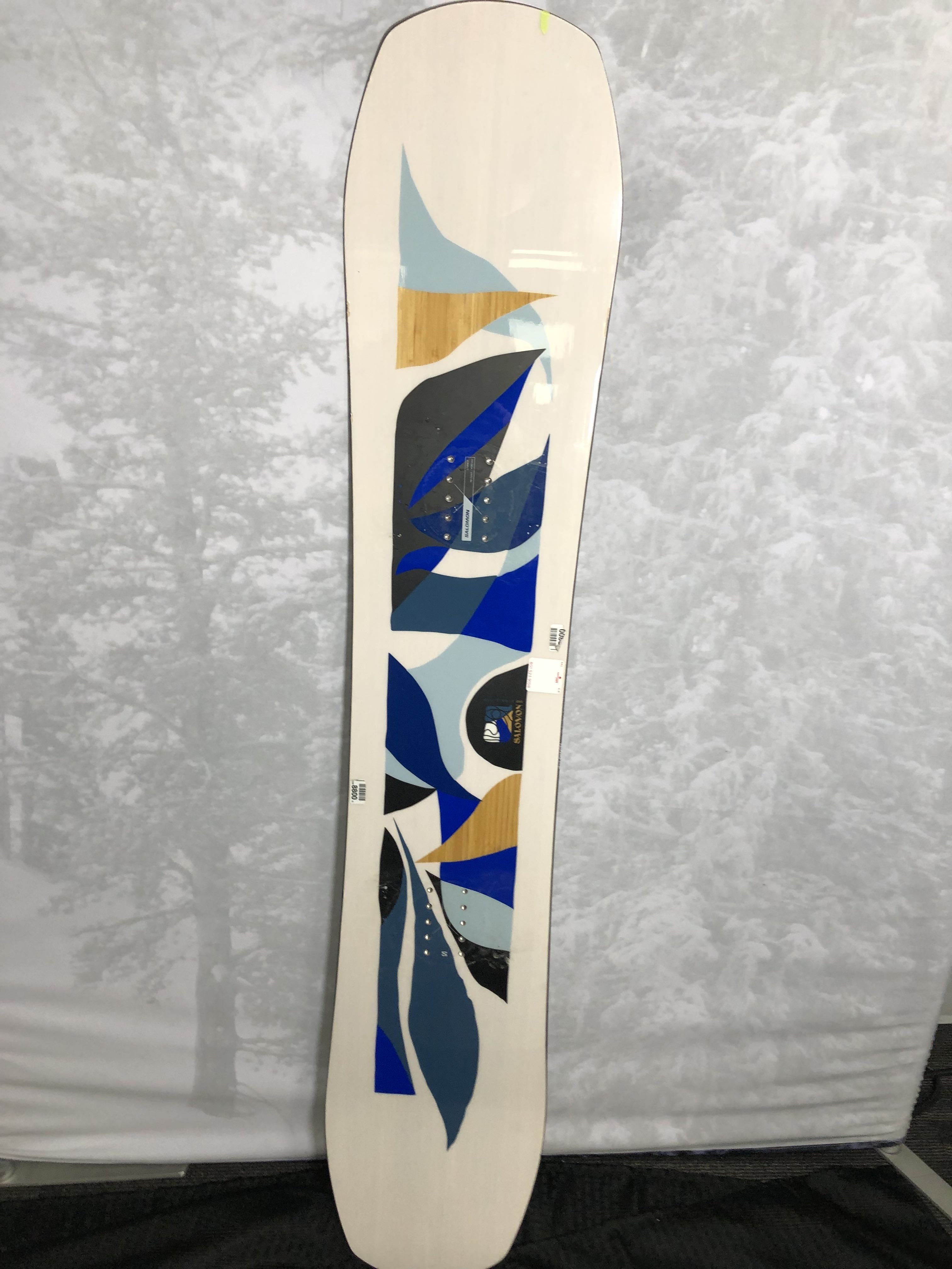 Used 2025 Salomon Rumble Fish 140 cm Snowboard
