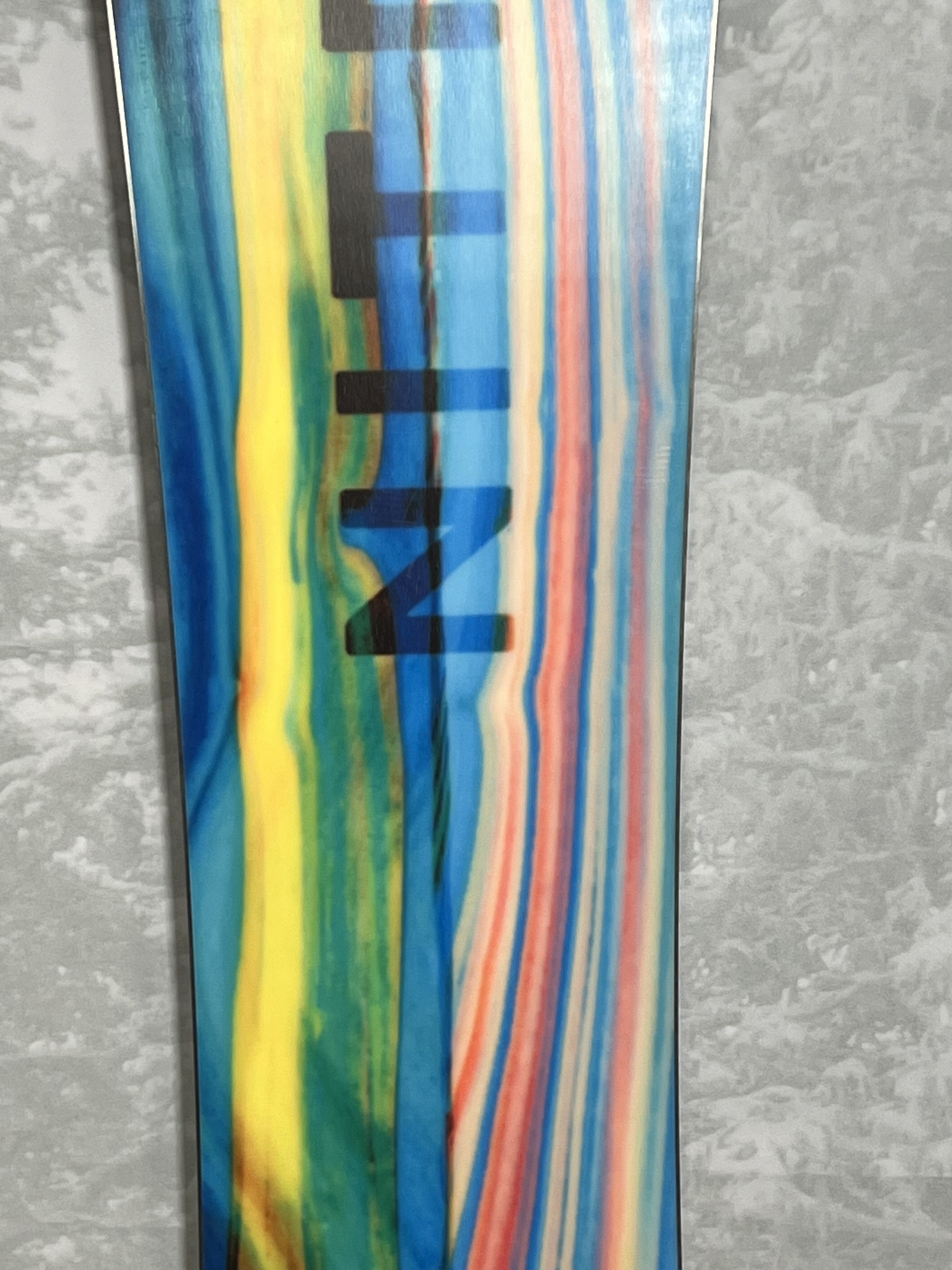 Lightly Used Nitro Squash 156 CM Snowboard 2025