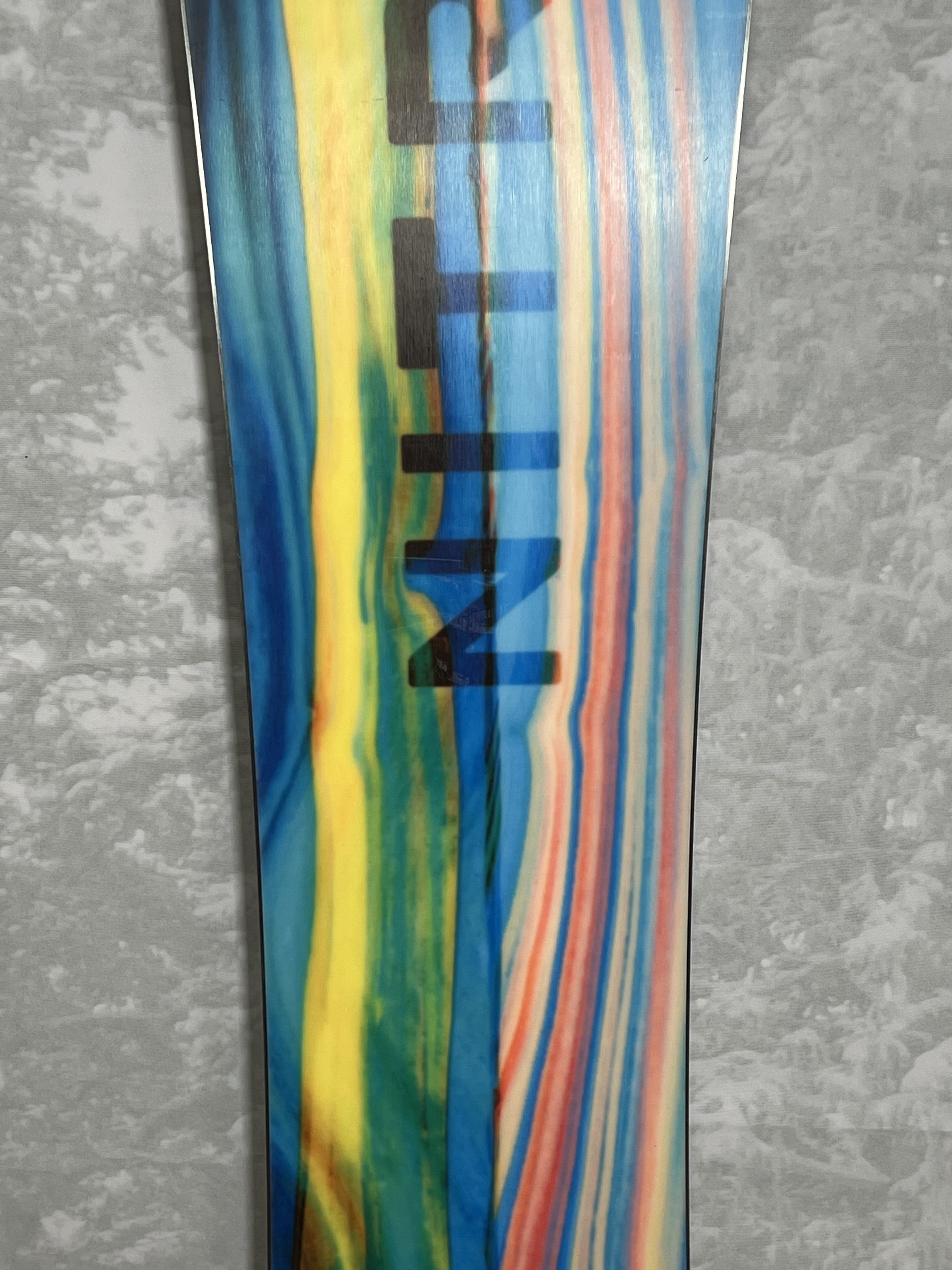 Lightly Used Nitro Squash 156 CM Snowboard 2025