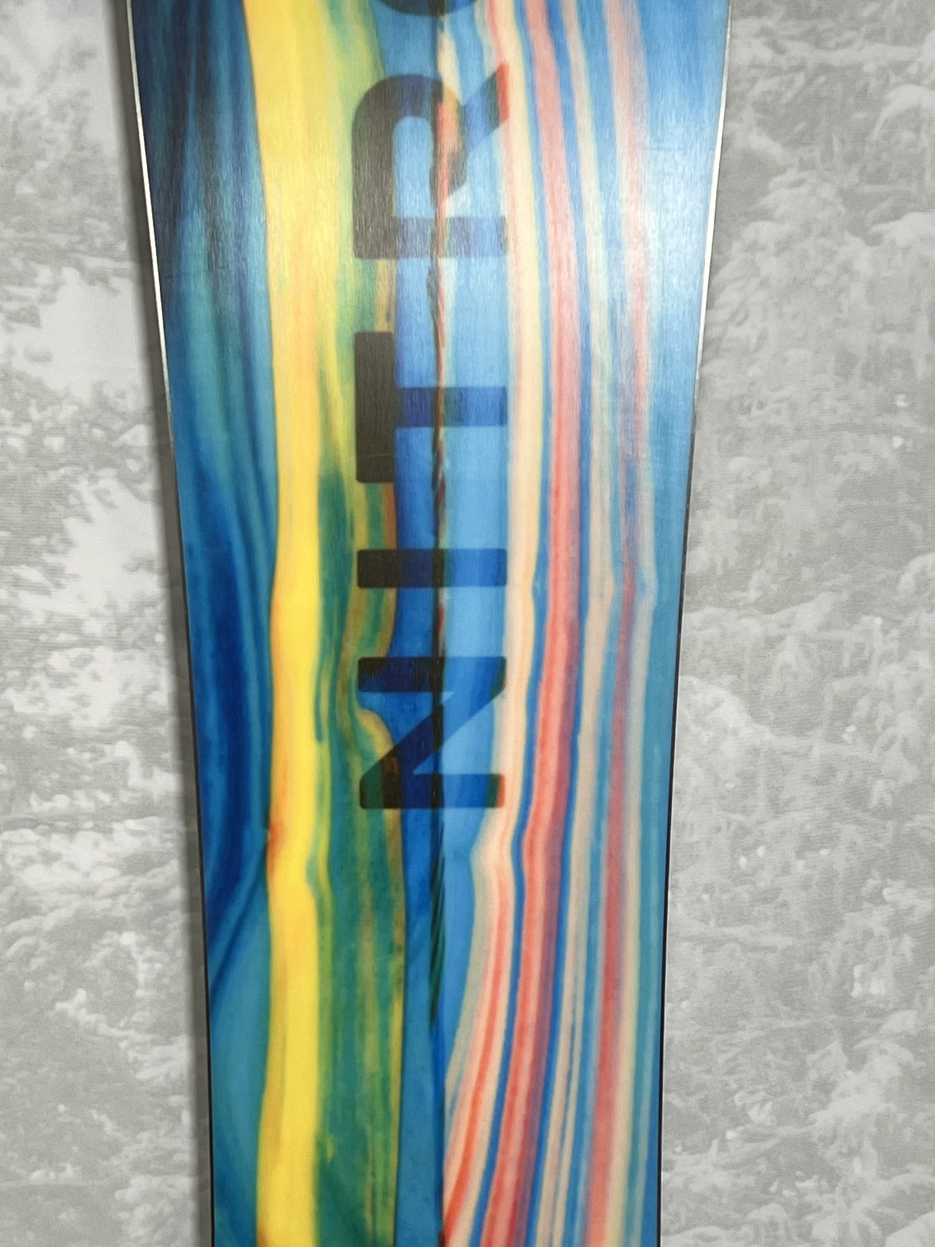 Lightly Used Nitro Squash 159 CM Snowboard 2025