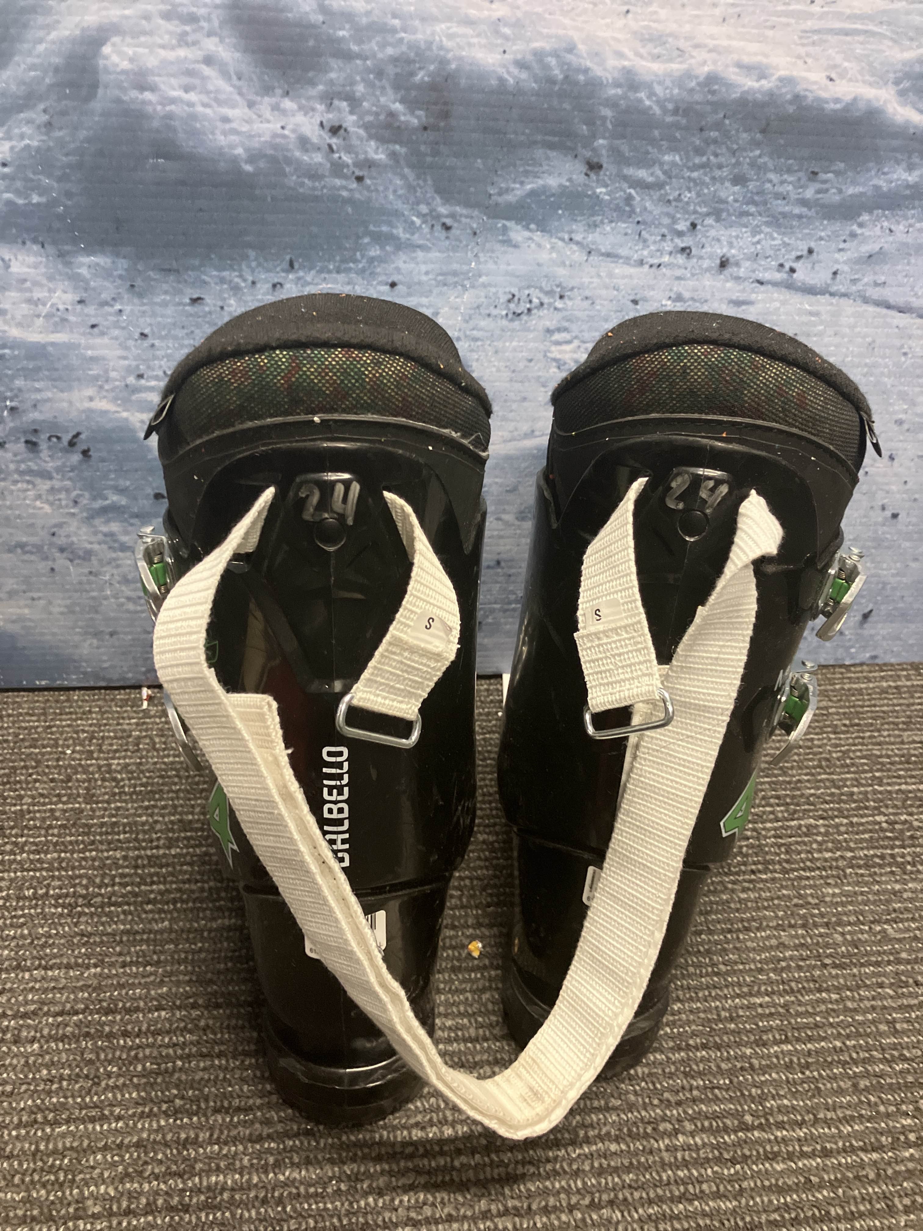 USED Dalbello Green Menace GripWalk 4 24.0 Ski Boots