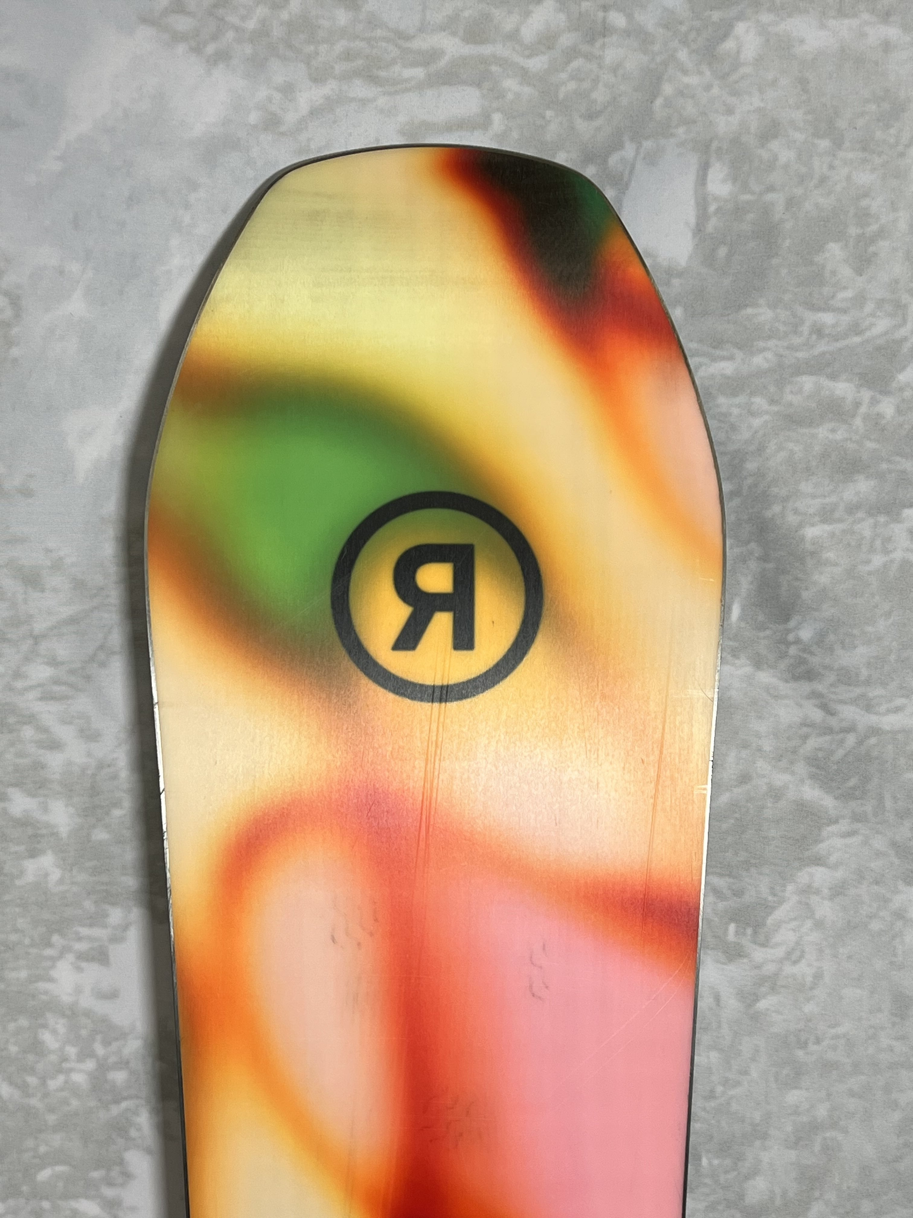 Lightly Used Ride Moderator 159 CM Snowboard 2025