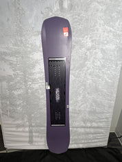 Lightly Used Nidecker Sensor 147 CM Women's Snowboard 2025