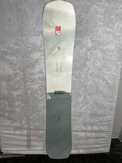 New Nidecker Escape 159 CM Snowboard 2025