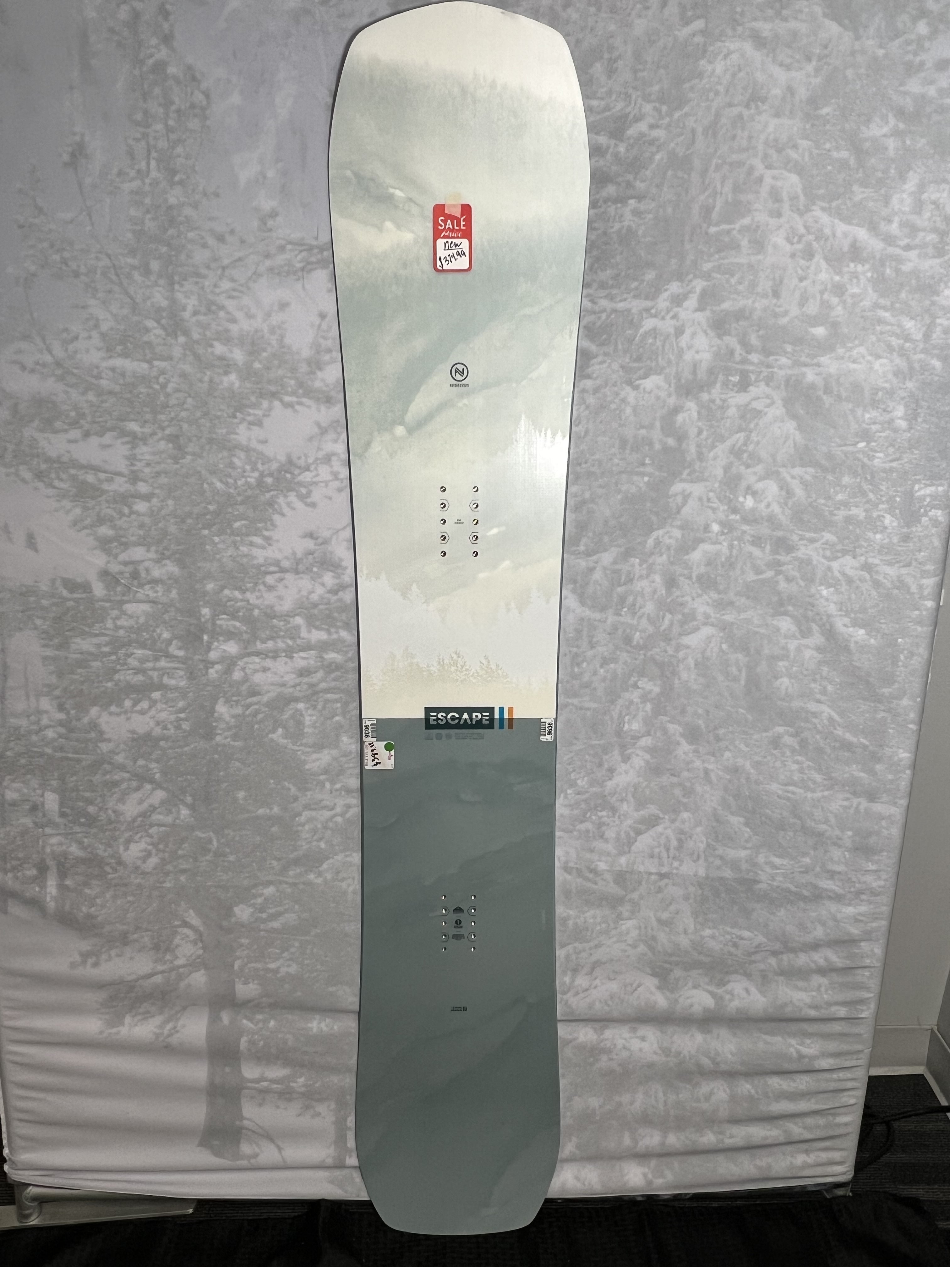 New Nidecker Escape 159 CM Snowboard 2025