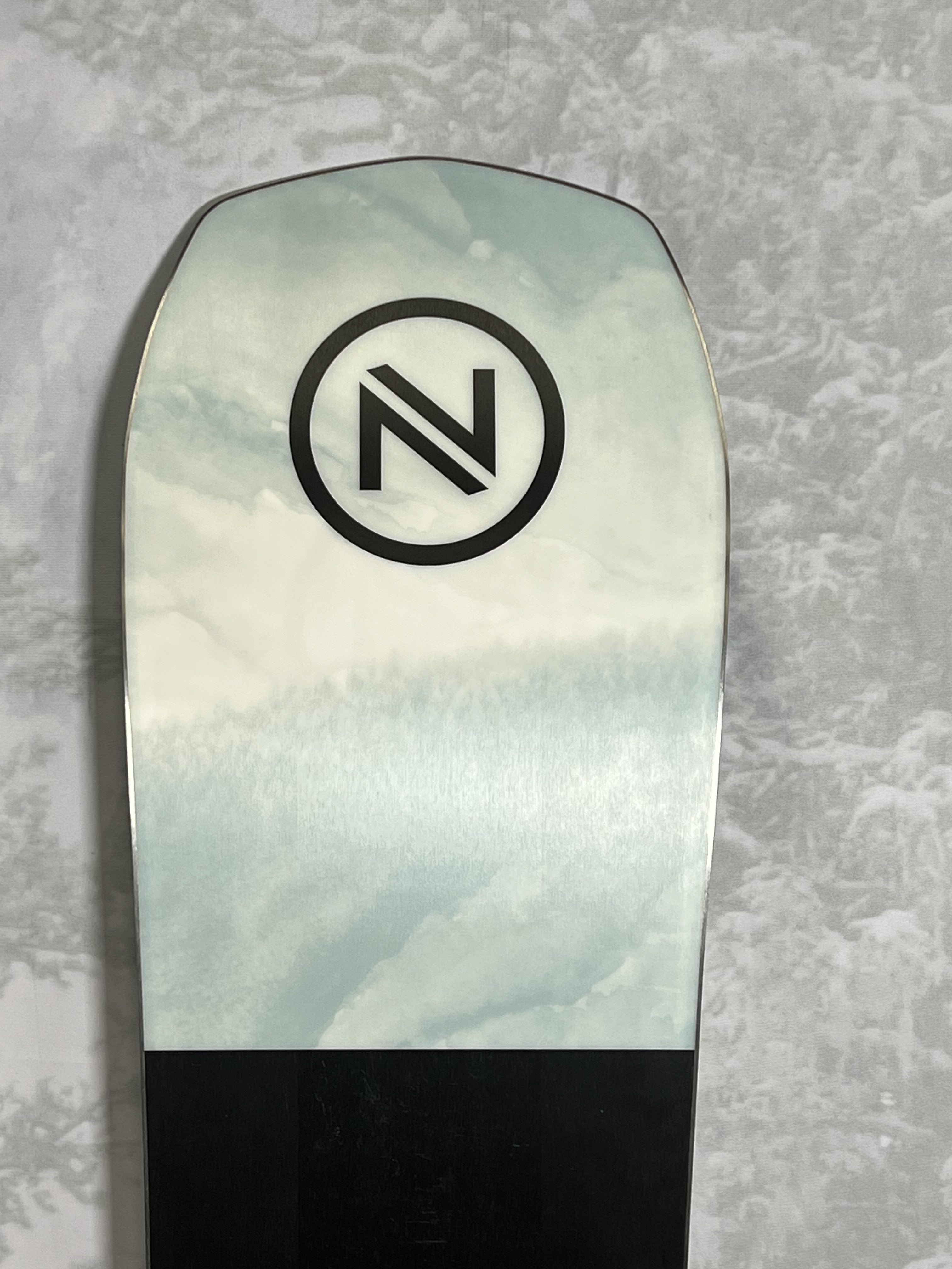 New Nidecker Escape 159 CM Snowboard 2025