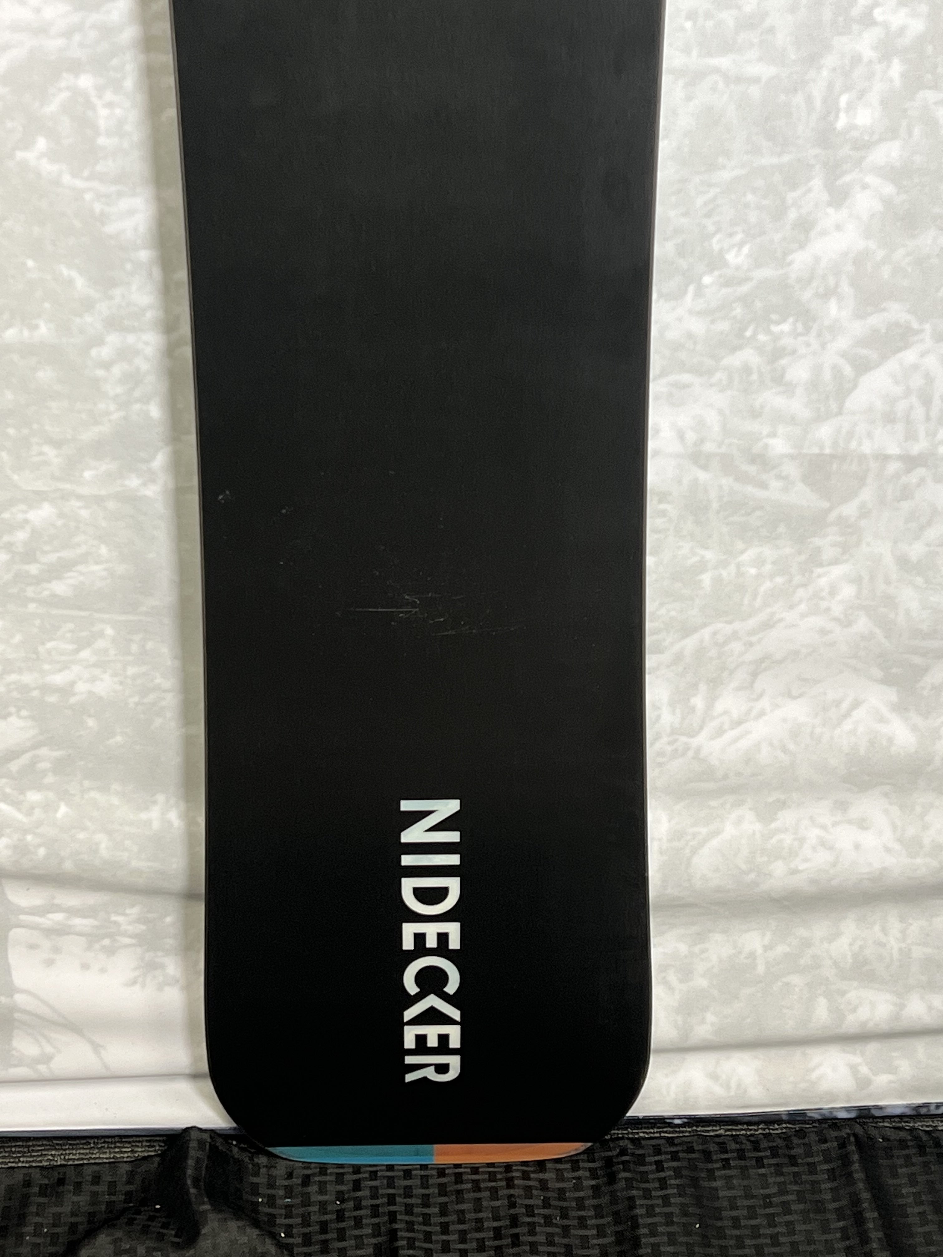 New Nidecker Escape 159 CM Snowboard 2025