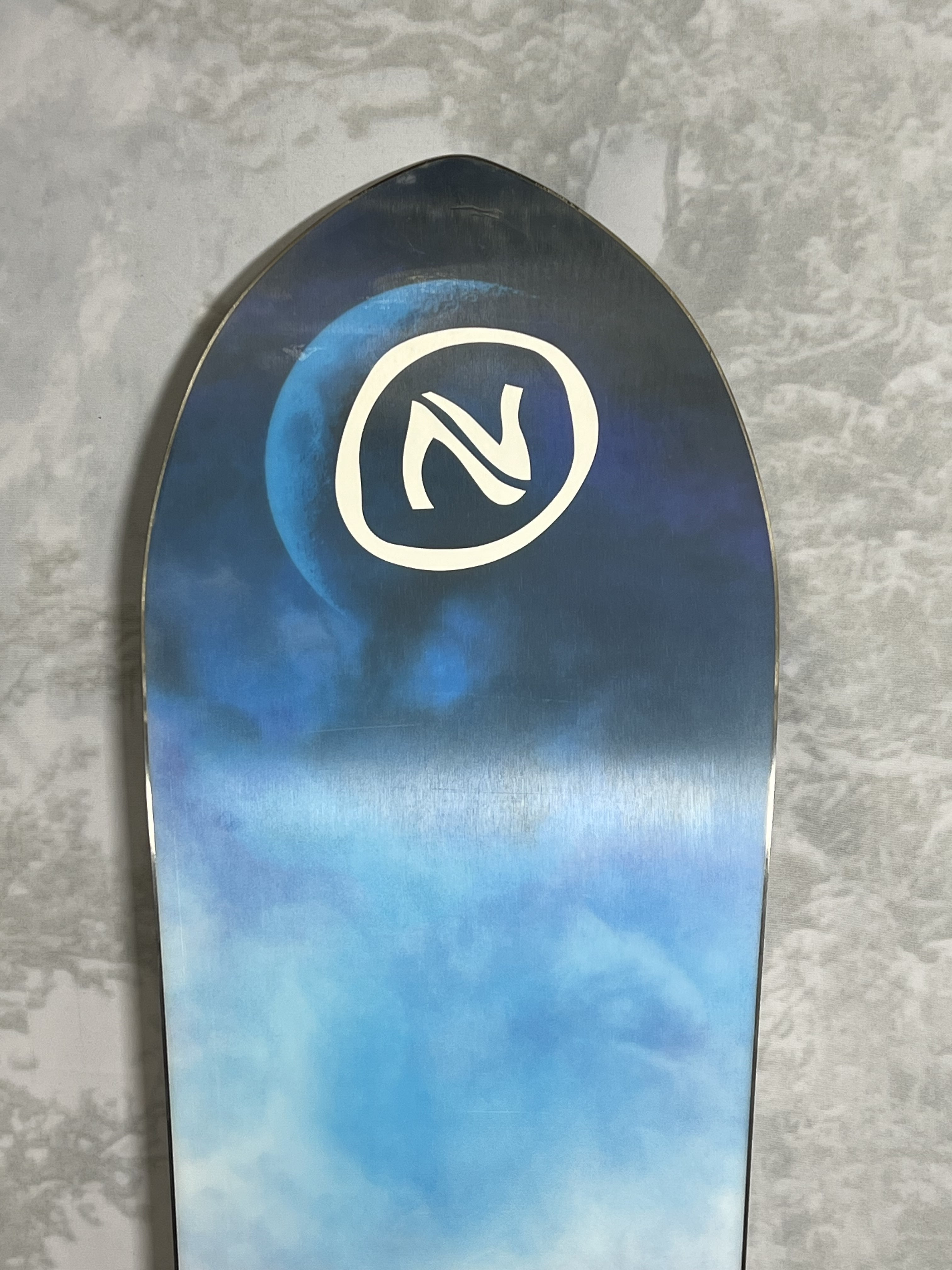 Lightly Used Nidecker Alpha 158 CM Snowboard 2025