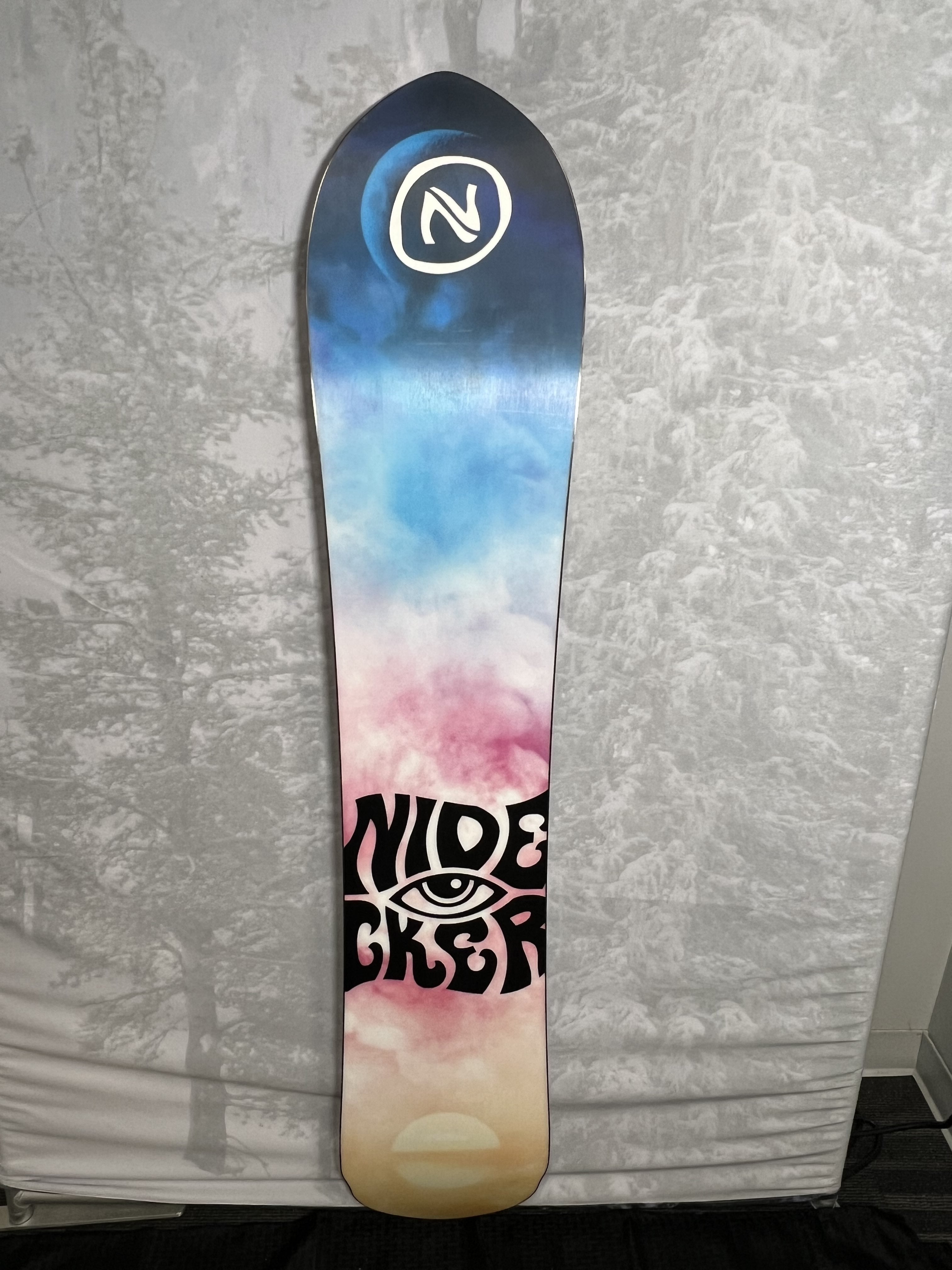 New Nidecker Alpha 153 CM Snowboard 2025