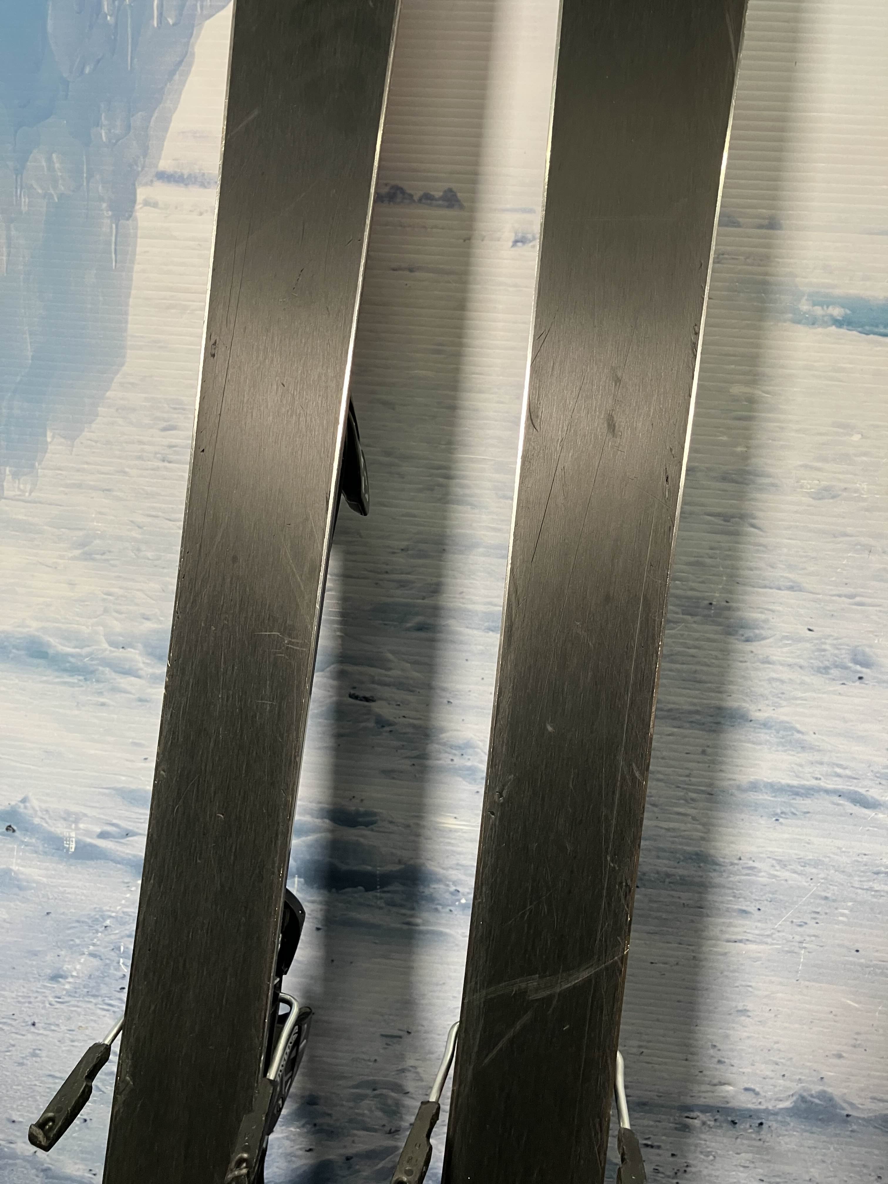 Used Saloman Powerline Enduro Men's Ski w/ Saloman L10 Demo Bindings - 176CM