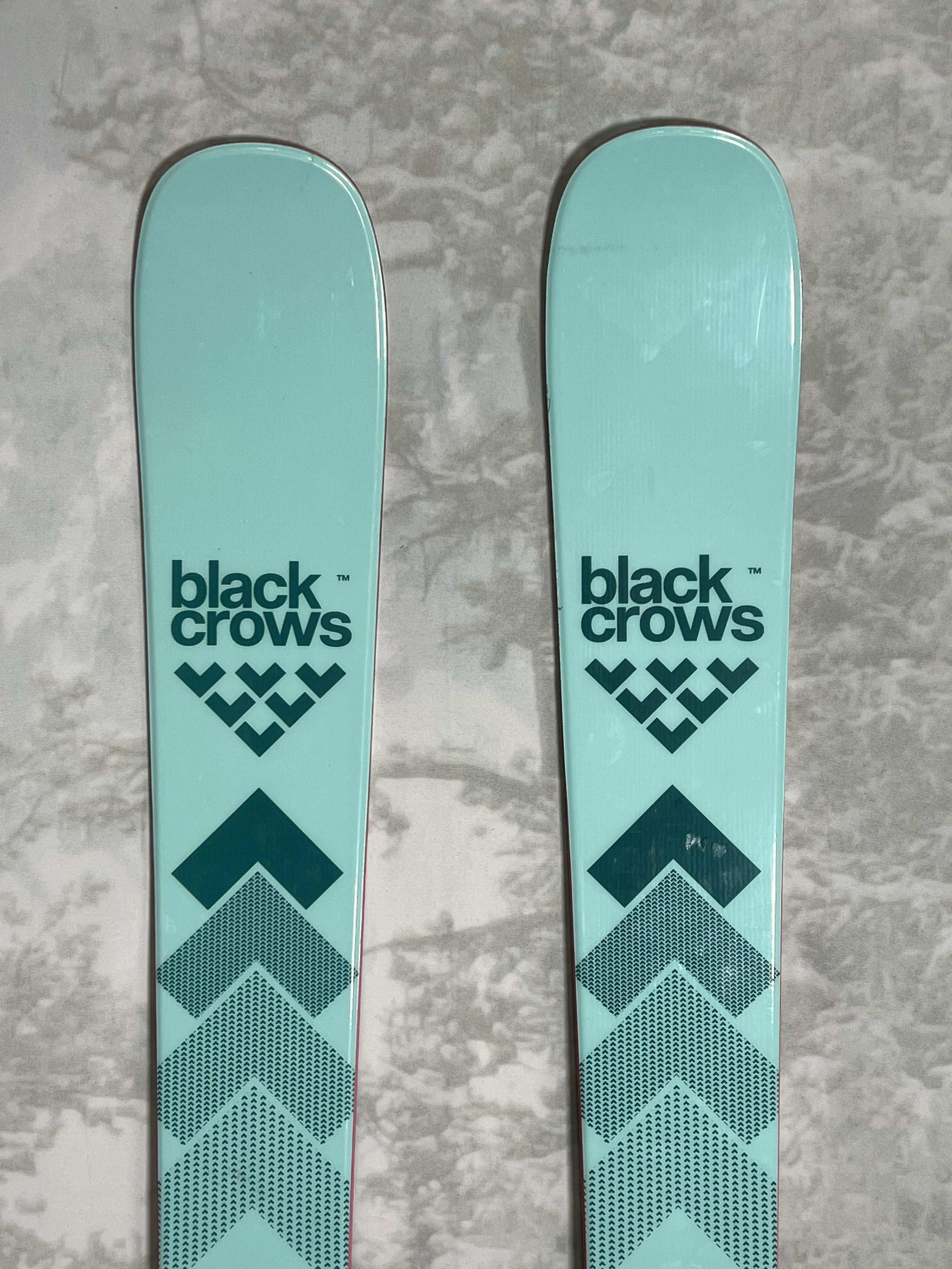 New Black Crows Captis Birdie Women's Skis 90 166 cm 2025 w/ Tyrolia Attack LYT 11 Demo Bindings