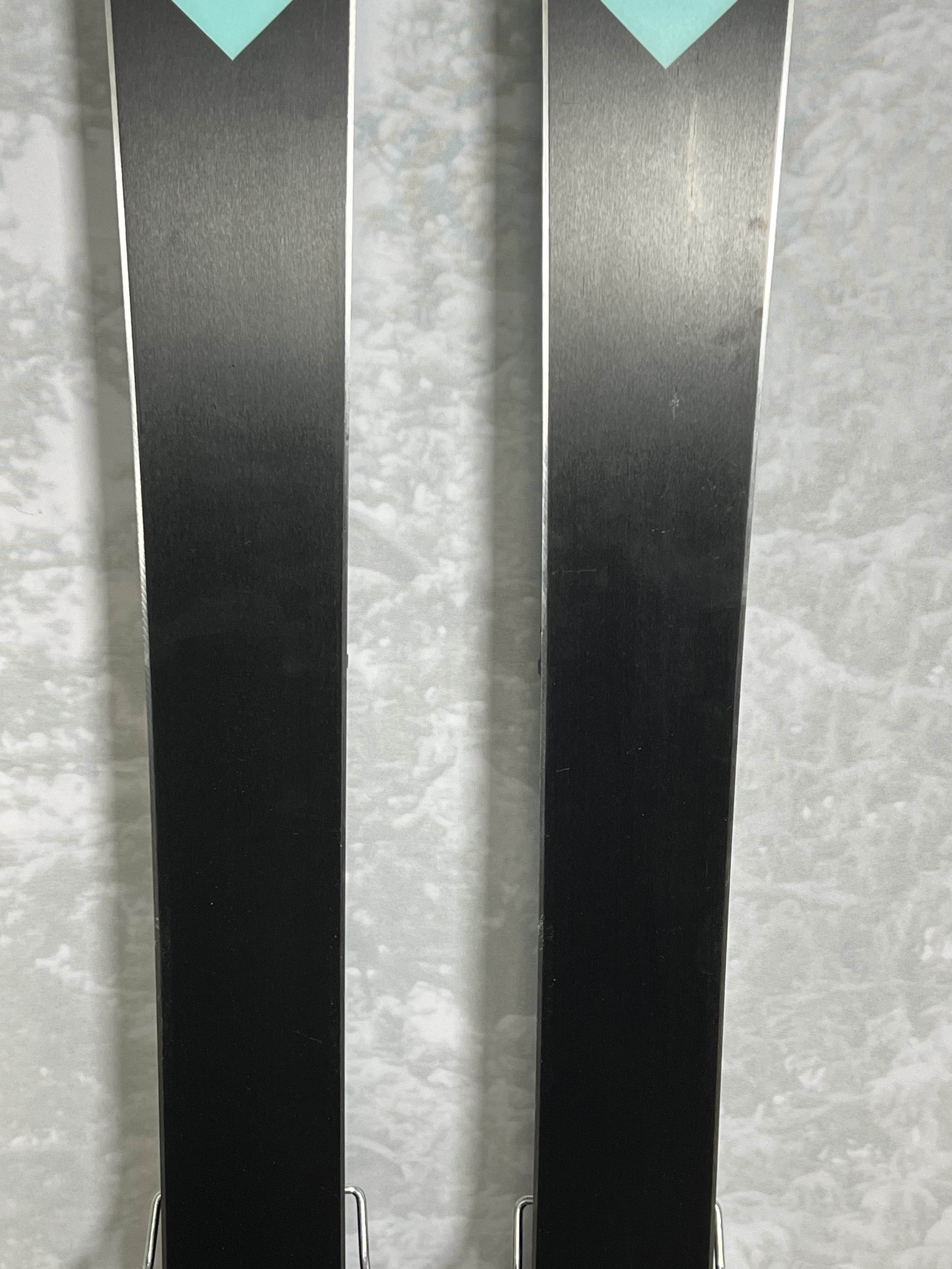 New Black Crows Captis Birdie Women's Skis 90 166 cm 2025 w/ Tyrolia Attack LYT 11 Demo Bindings
