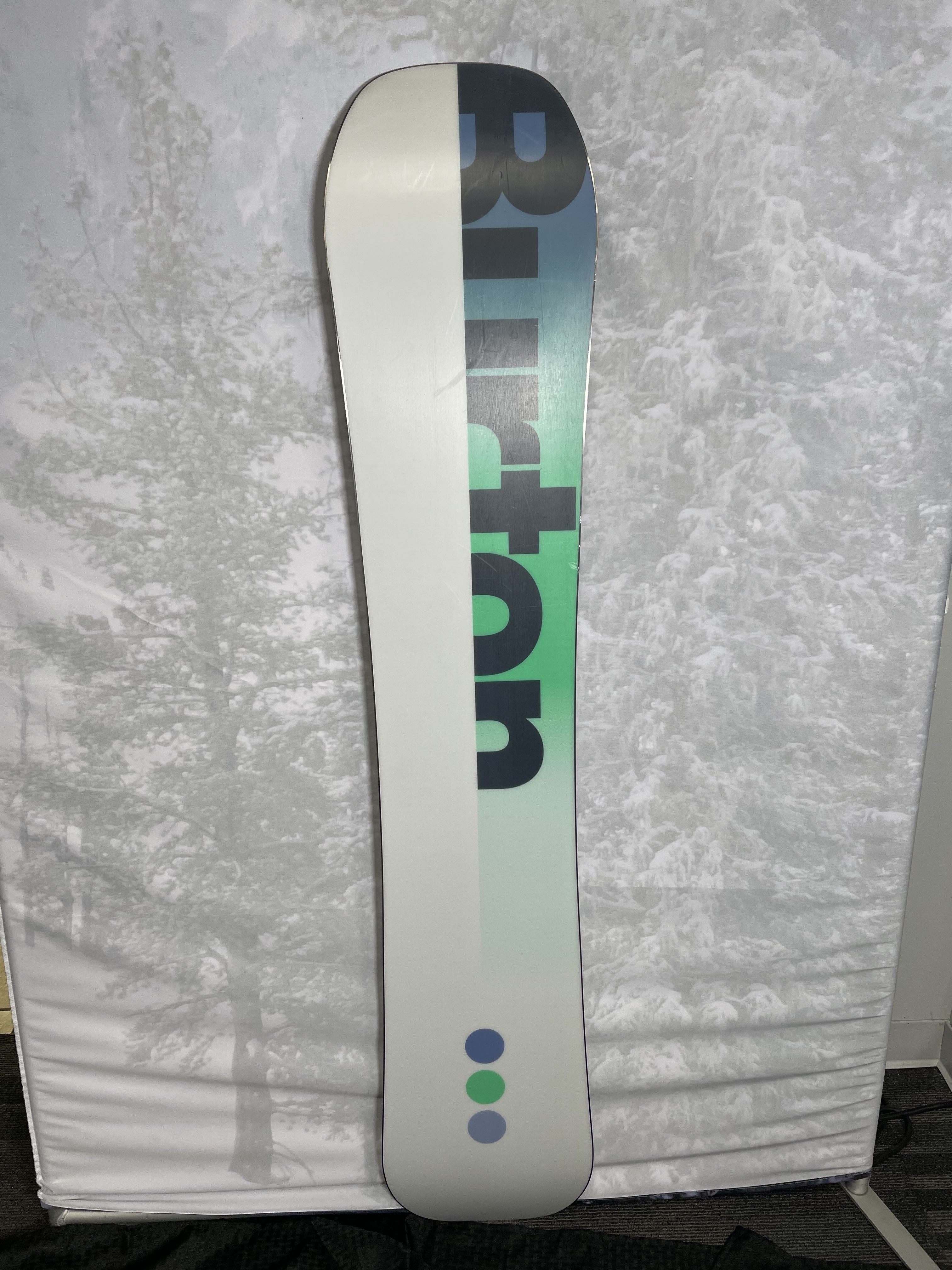 Lightly Used 2025 Burton Custom 158cm Snowboard