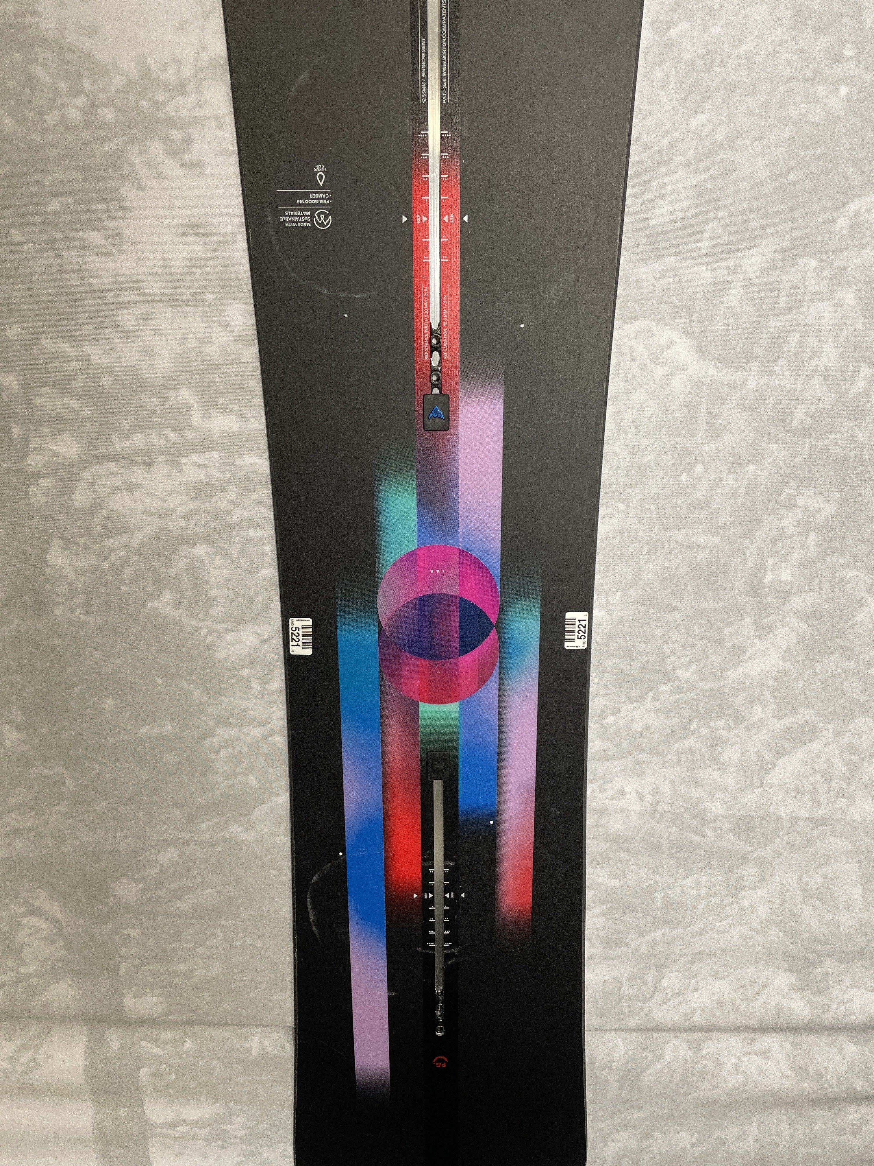 Lightly Used 2025 Burton Feel Good 146cm Snowboard