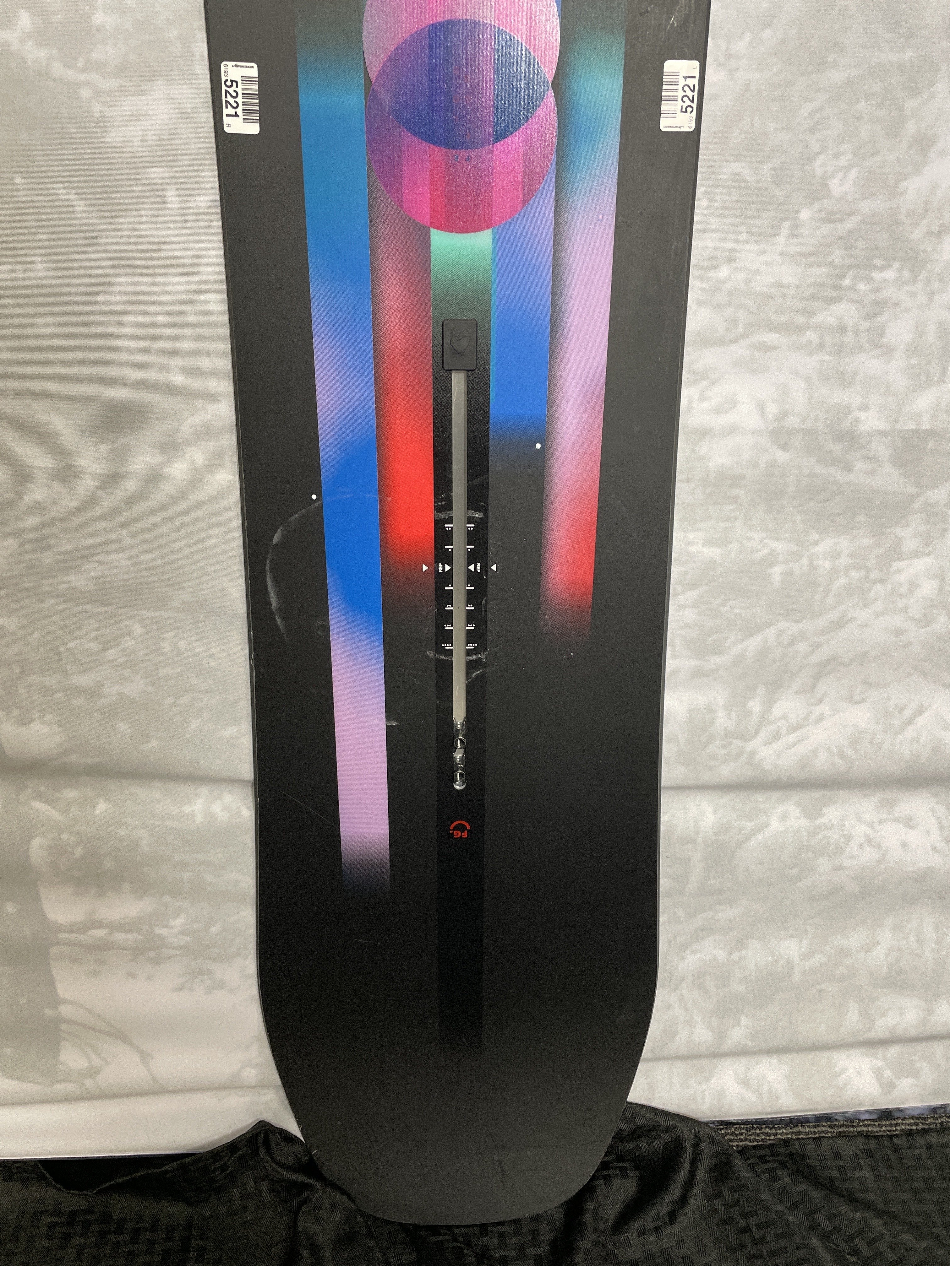 Lightly Used 2025 Burton Feel Good 146cm Snowboard