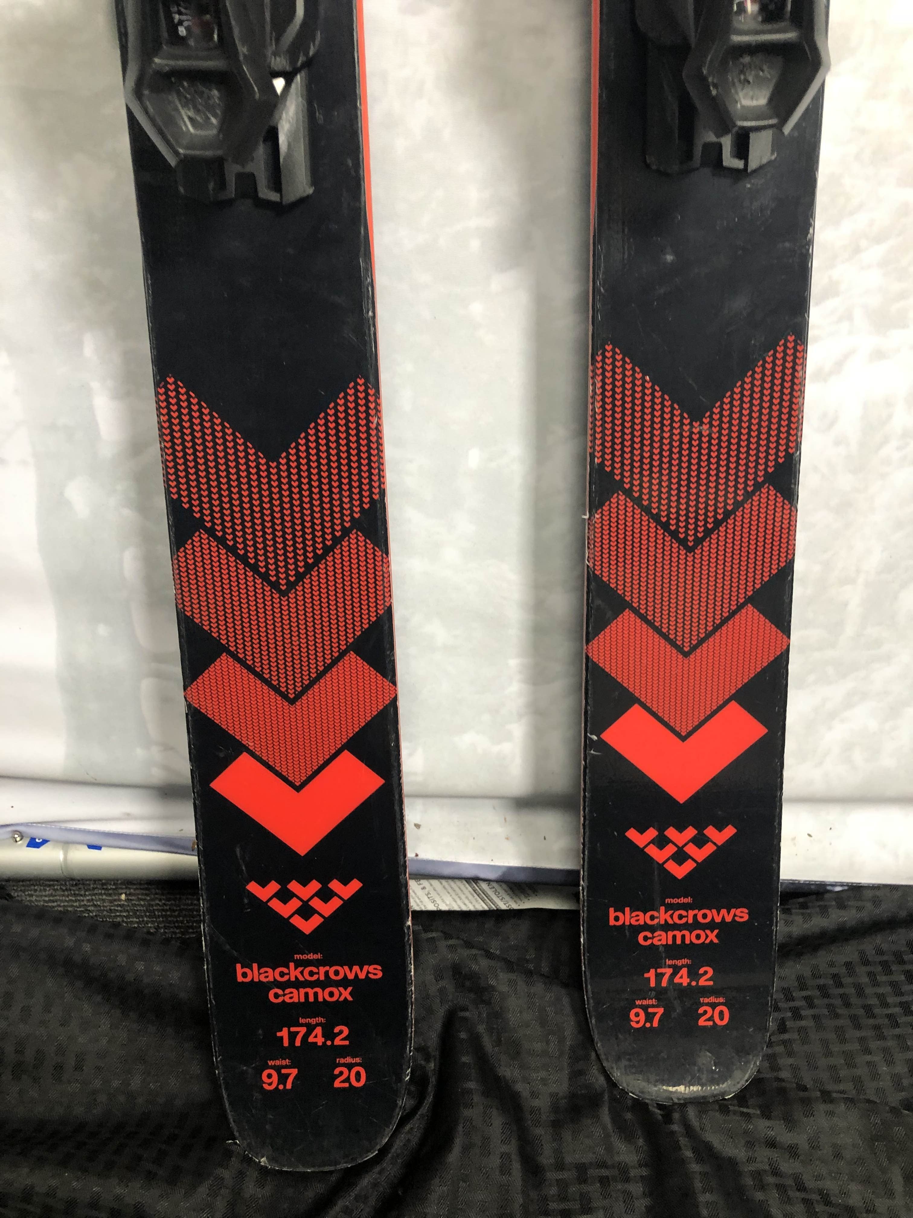 Used Black Crows Camox 2025 Skis 174cm w/ Tyrolia Attack 14 MN Demo Bindings