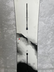 Lightly Used Burton Family Tree Grill Master Camber 2025 155 CM Snowboard