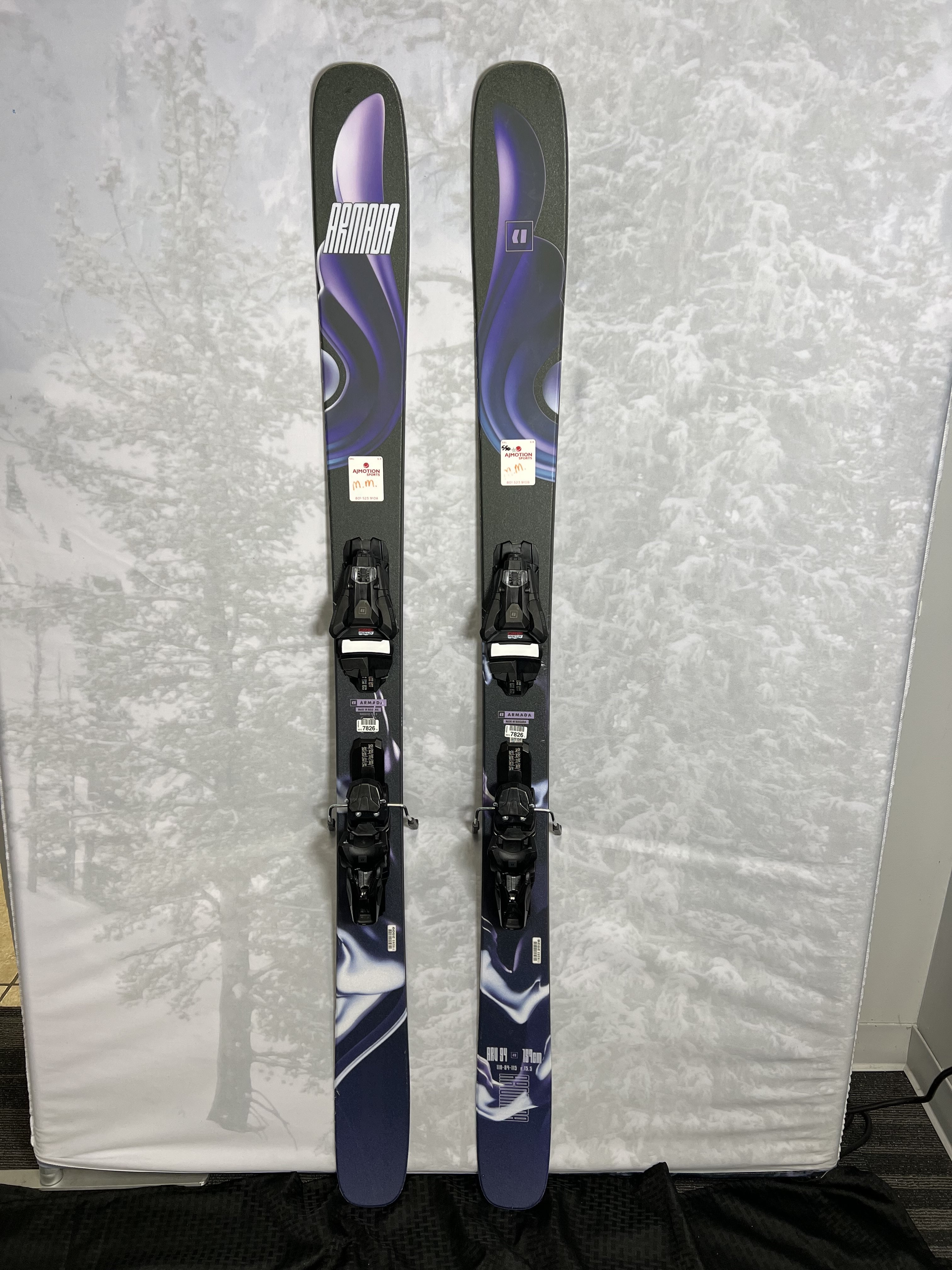 Lightly Used Armada ARV 94 157 cm Skis 2025 w/Armada Strive 11 GW Demo Bindings