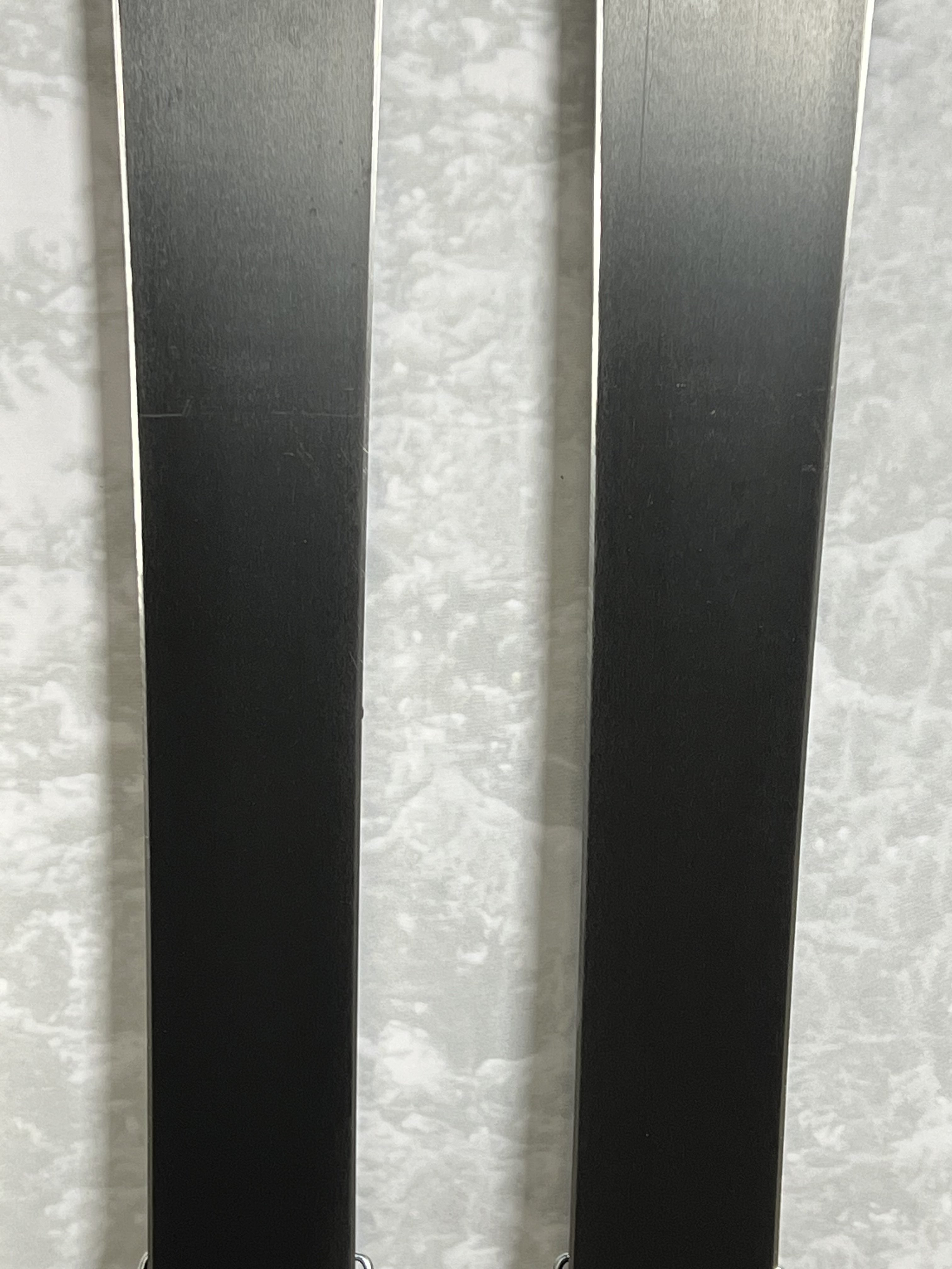 Lightly Used Armada ARV 94 157 cm Skis 2025 w/Armada Strive 11 GW Demo Bindings