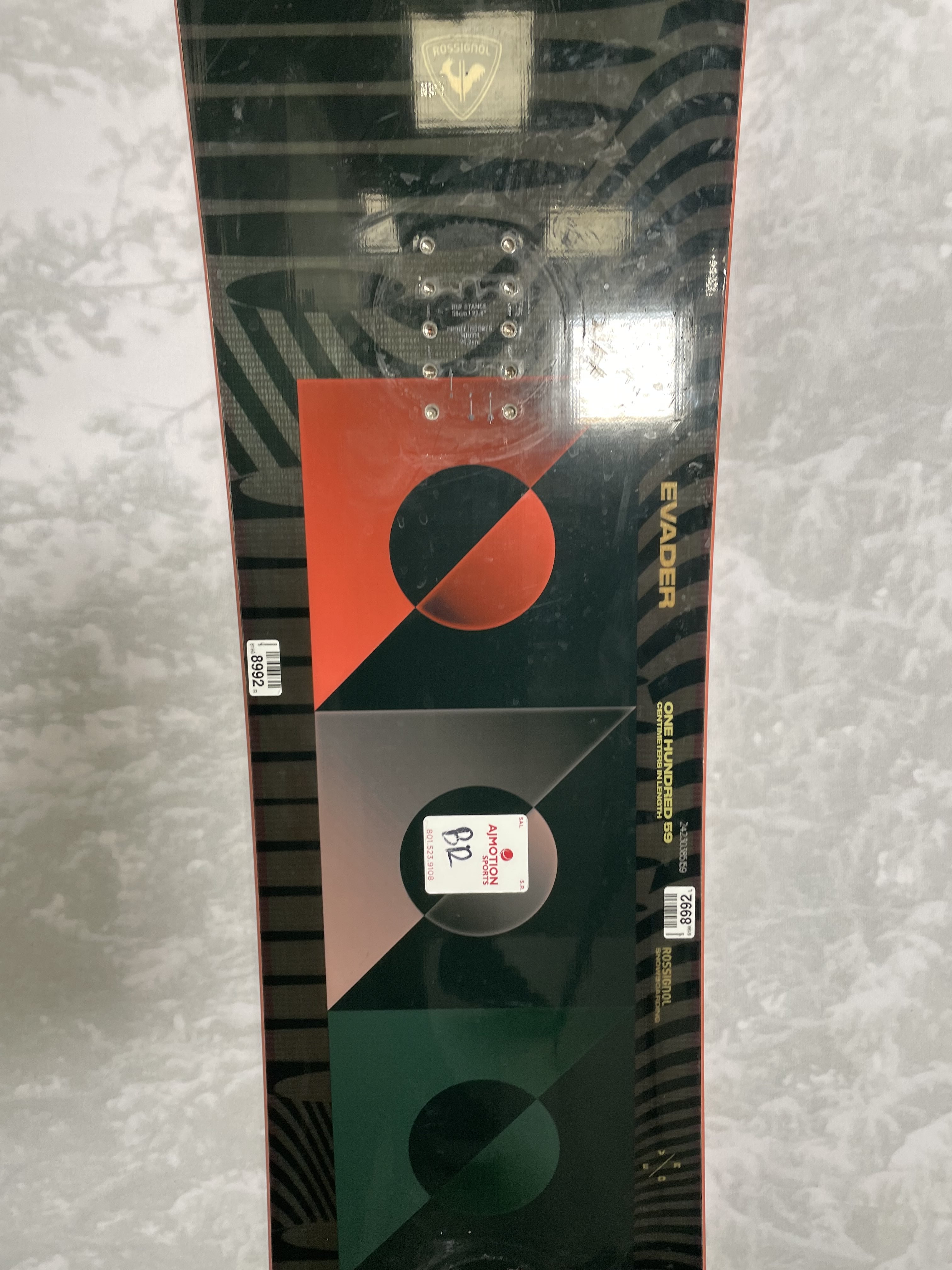 Used 2025 Rossignol Evader 159CM Snowboard