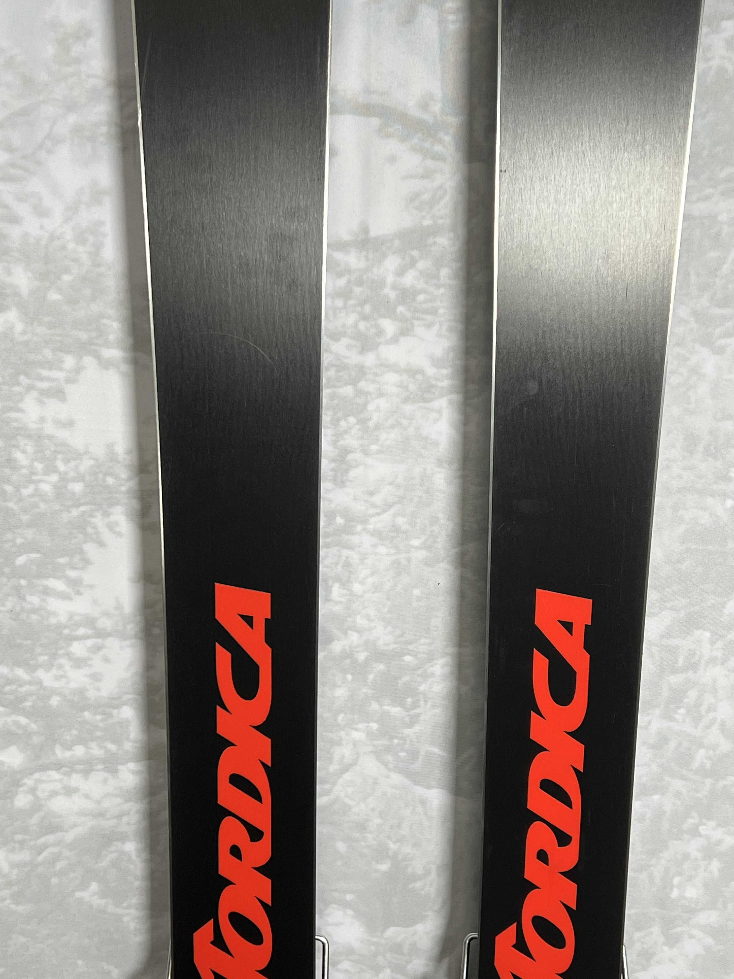 Lightly Used Nordica Enforcer 104 185cm Skis 2025 w/Tyrolia Attack LYT 11 Demo Bindings