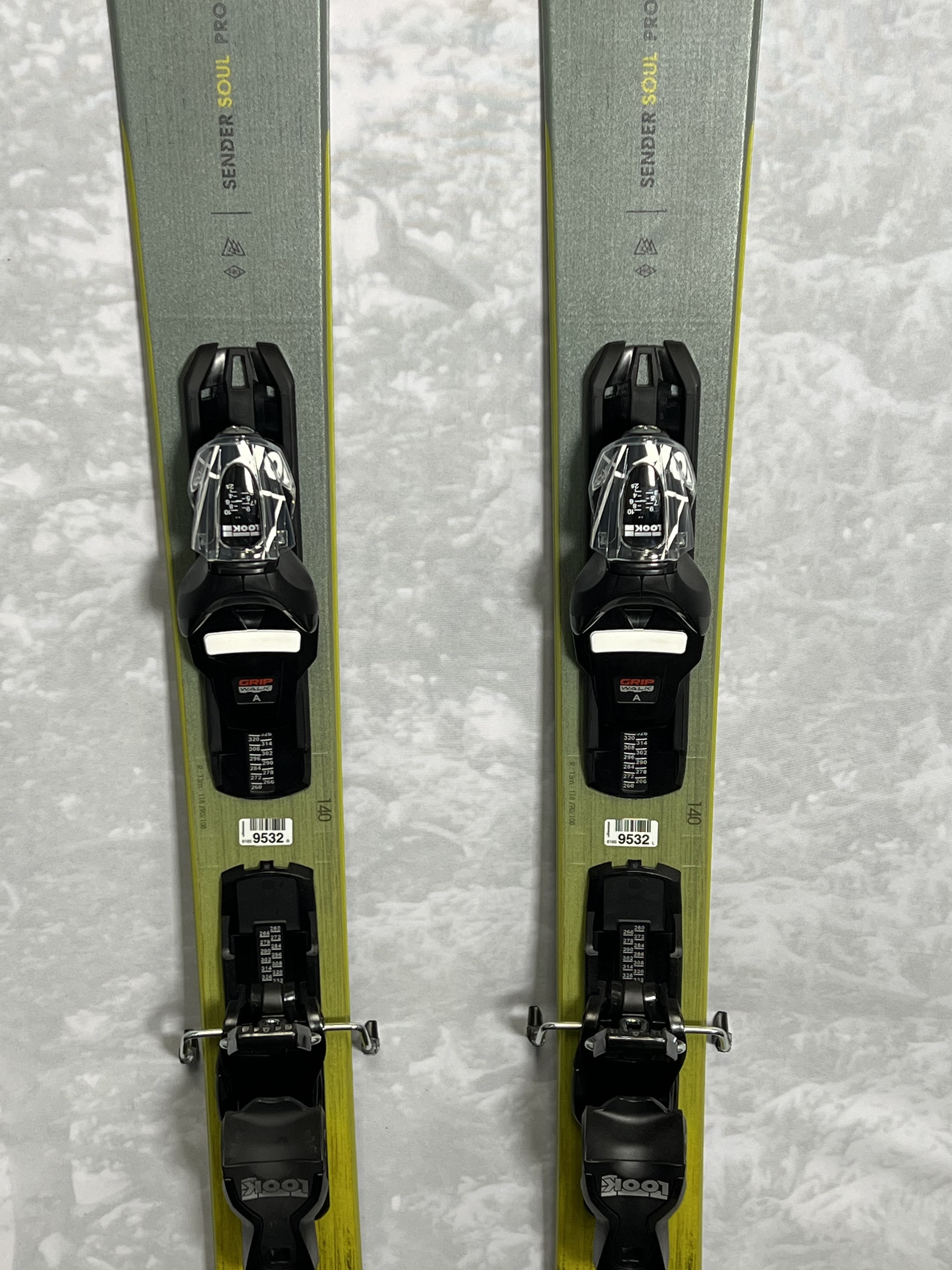 New Rossignol Sender Soul Pro 140 cm Skis 2025 w/Look Xpress 10 GW Demo Bindings