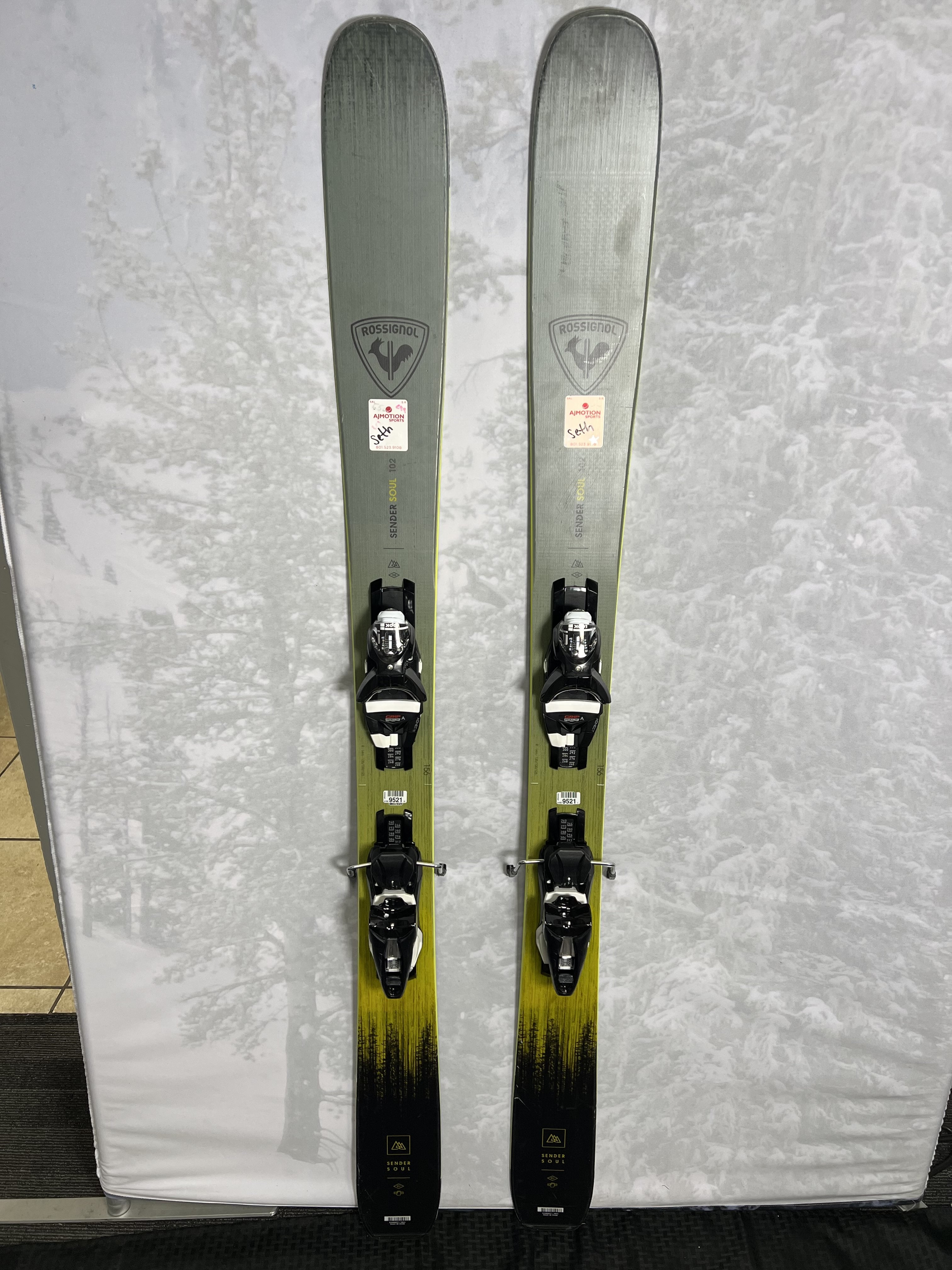 Lightly Used Rossignol Sender Soul 102 156 cm Skis 2025 w/Look Konect GW Demo Bindings