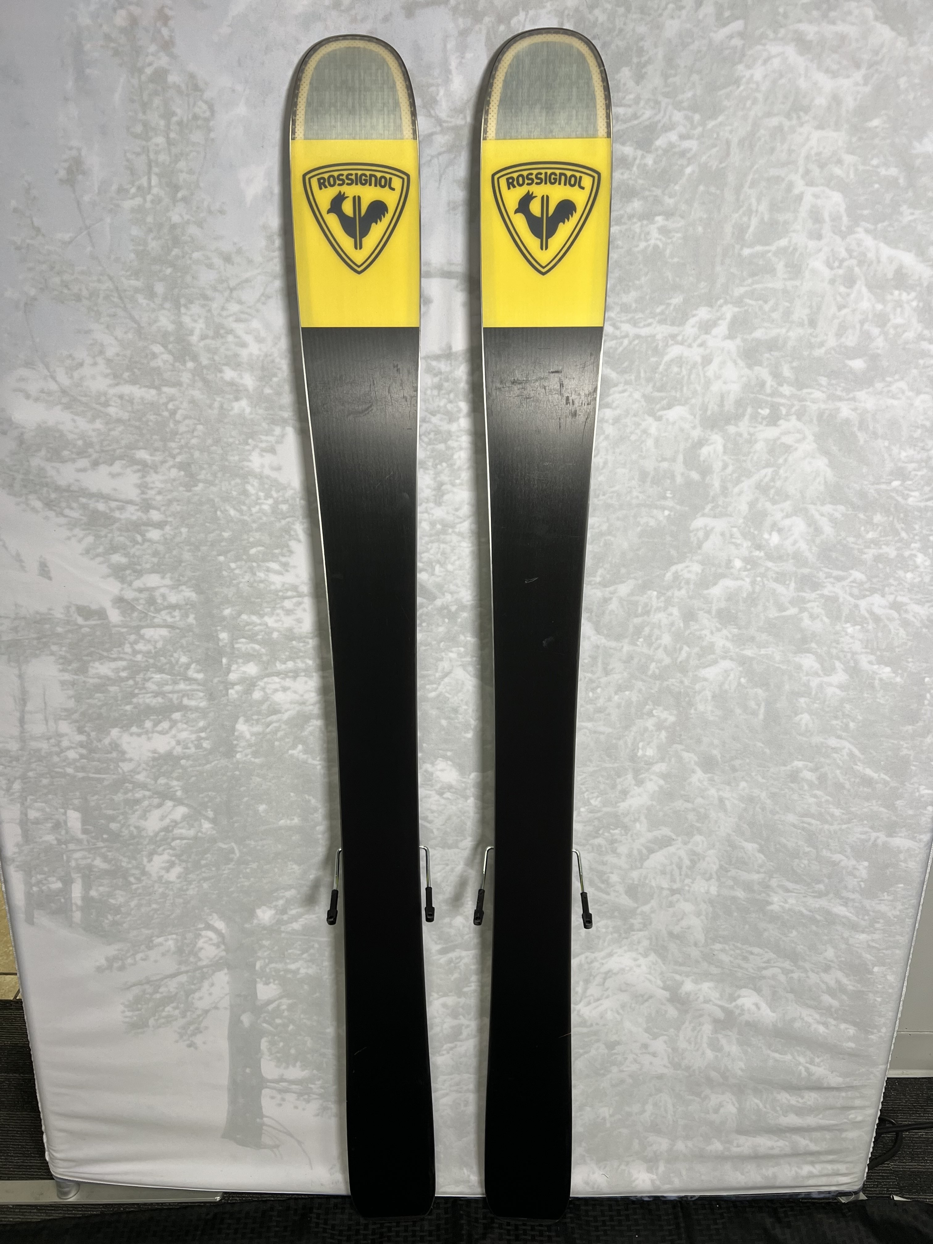 Lightly Used Rossignol Sender Soul 102 156 cm Skis 2025 w/Look Konect GW Demo Bindings