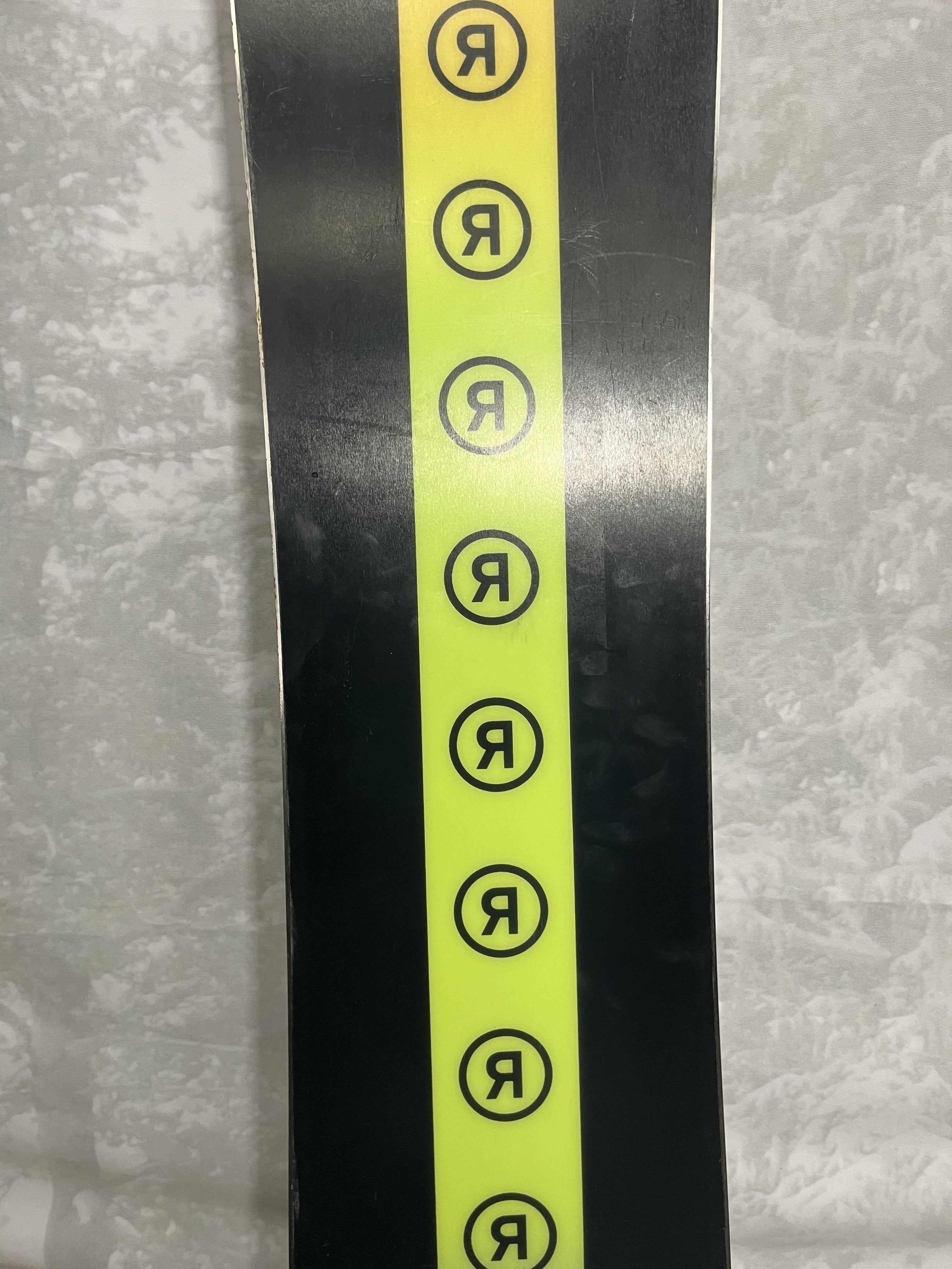 Lightly Used 2024 Ride Heartbreaker 139CM