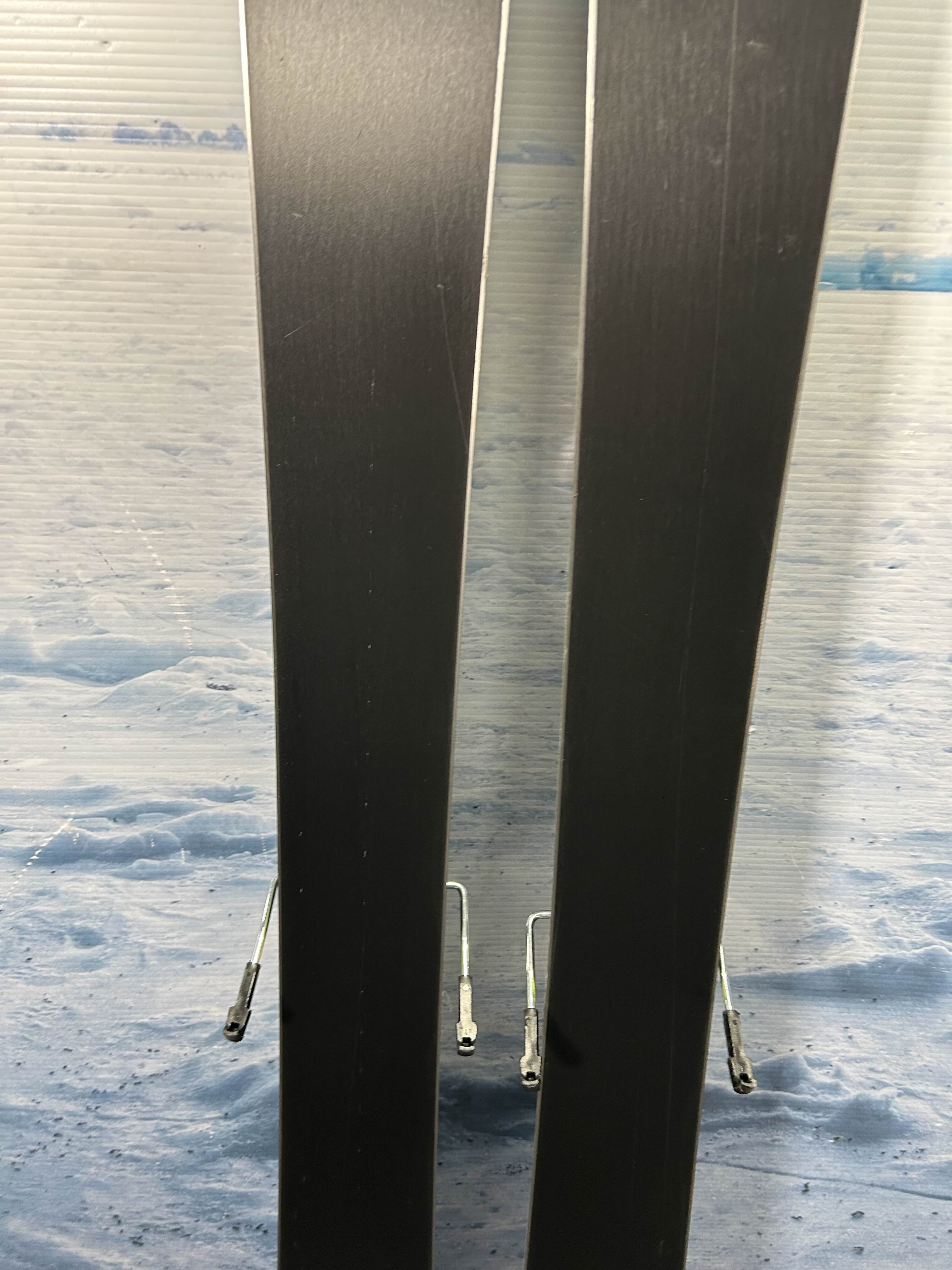 Lightly Used Rossignol Sender Soul 102 164cm Skis w/ Look NX 12 Bindings