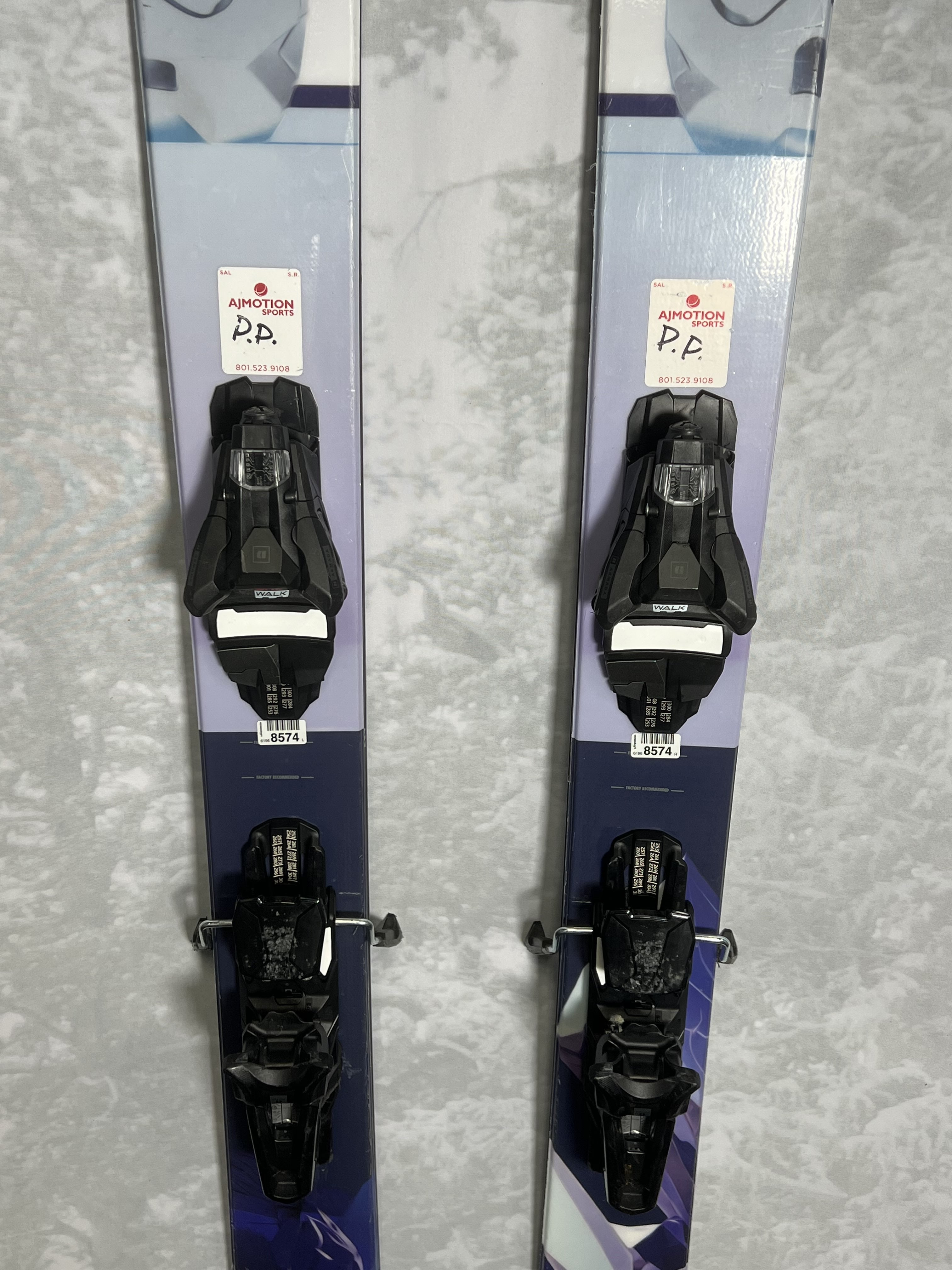 Lightly Used Armada ARV 106 188 cm Skis 2025 w/Armada Strive 13 GW Demo Bindings