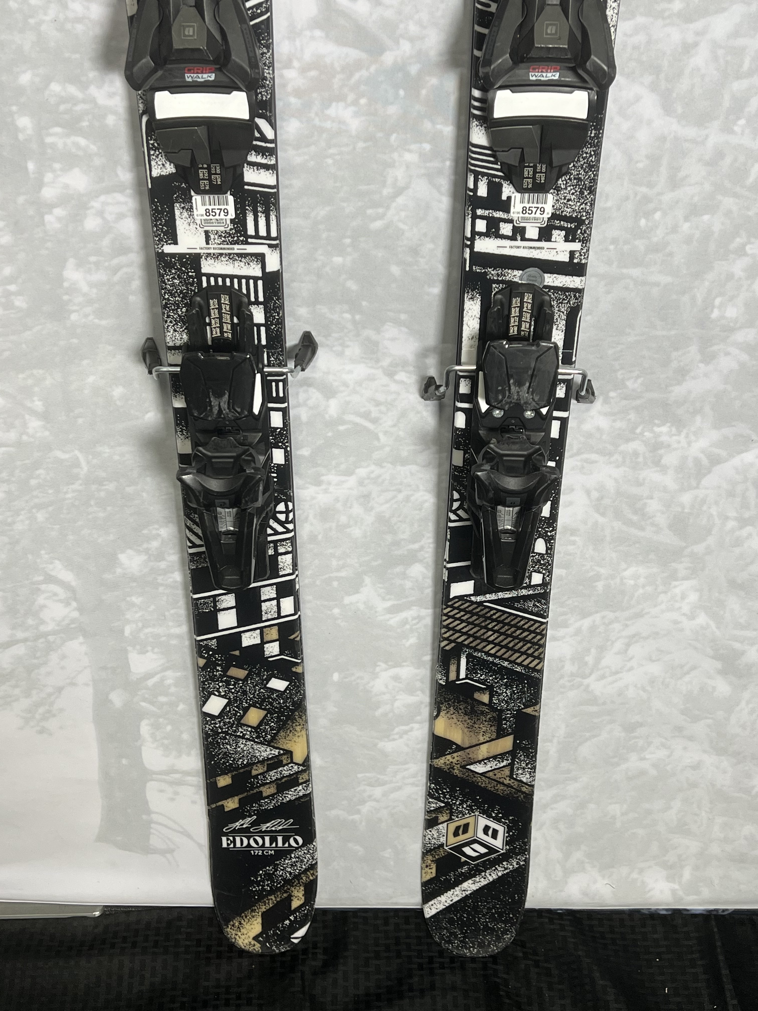 Lightly Used Armada Edollo 98 172 cm Skis 2025 w/Armada Strive 11 GW Demo Bindings