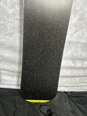 Used 2025 Salomon Sickstick 153cm Snowboard