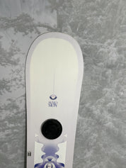 Used 2025 Salomon Lotus 135cm Snowboard