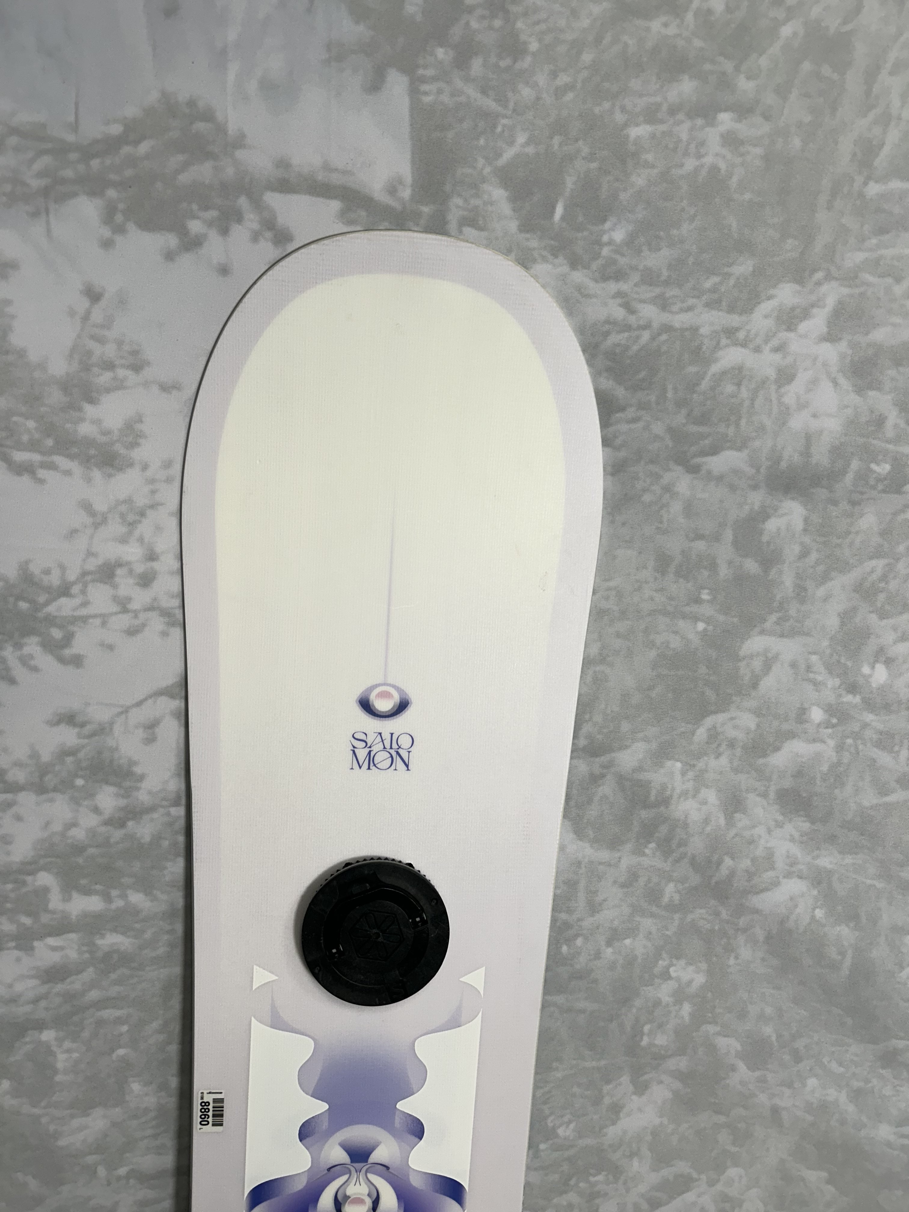 Used 2025 Salomon Lotus 135cm Snowboard