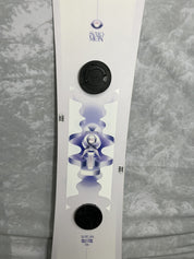 Used 2025 Salomon Lotus 135cm Snowboard