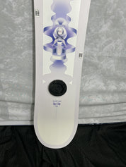 Used 2025 Salomon Lotus 135cm Snowboard