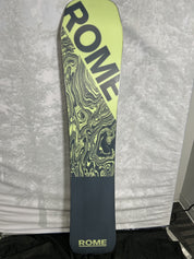 Used 2025 Rome Ravine 152cm Snowboard