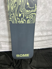 Used 2025 Rome Ravine 152cm Snowboard