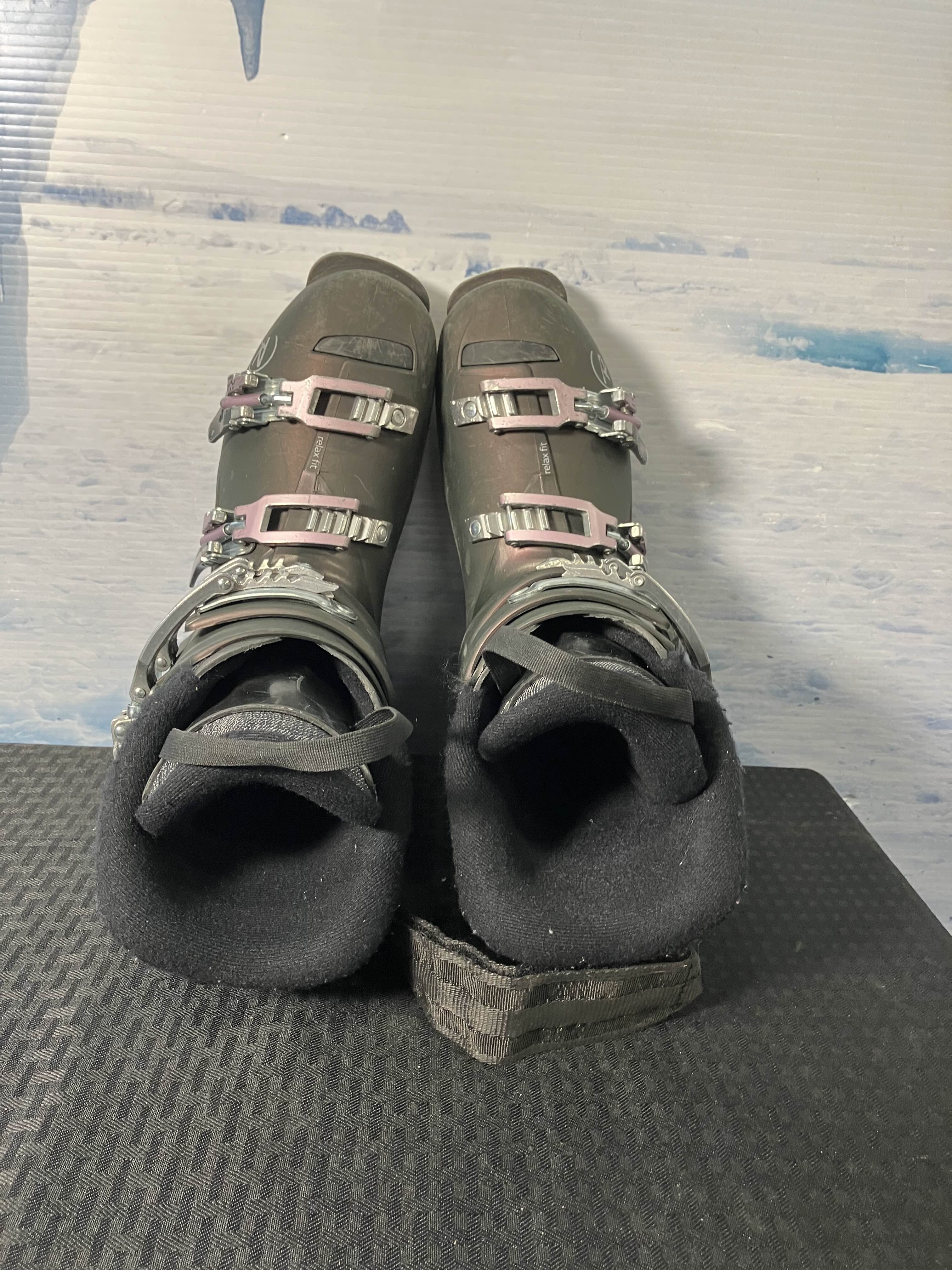 Used 2023 Rossignol Pure R80 Ski Boot - 25.5MP