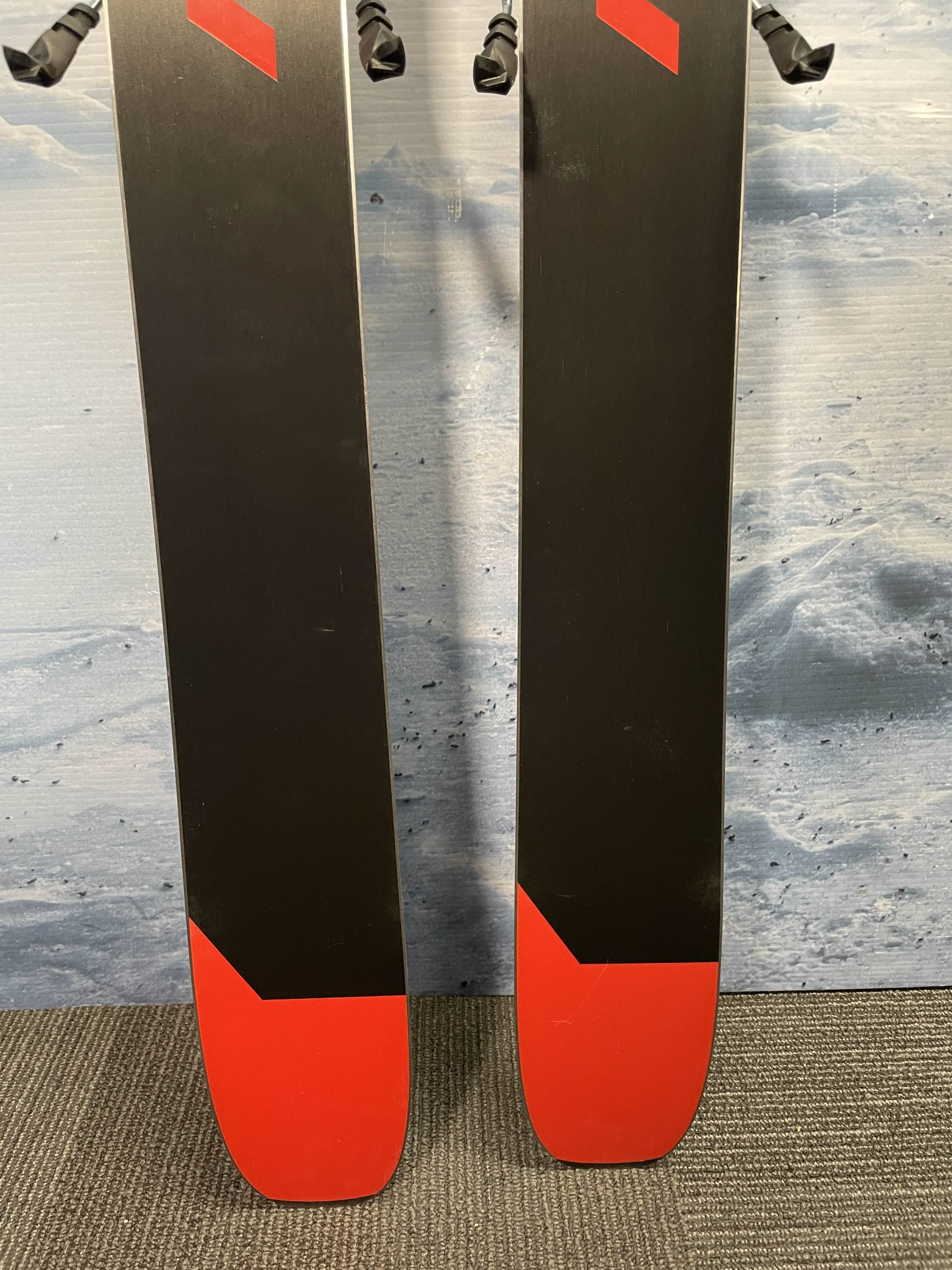 Lightly used 2025 Nordica Enforcer 104 ski - 185cm w/ Adjustable Tyrolia Attack LYT 11 GW binding