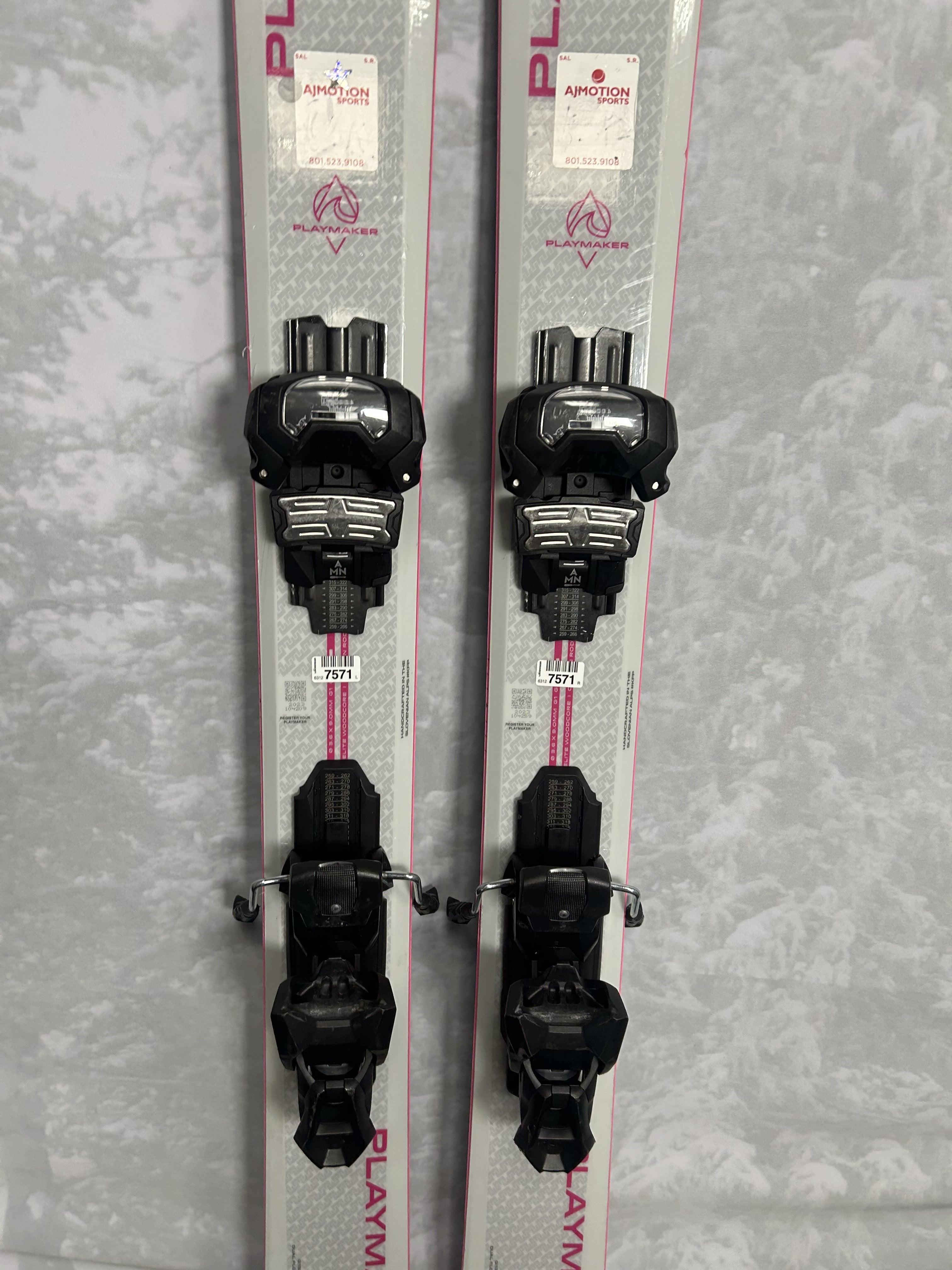 Lightly used Elan Playmaker 101 -180 cm Skis w/ Tyrolla Attack 14