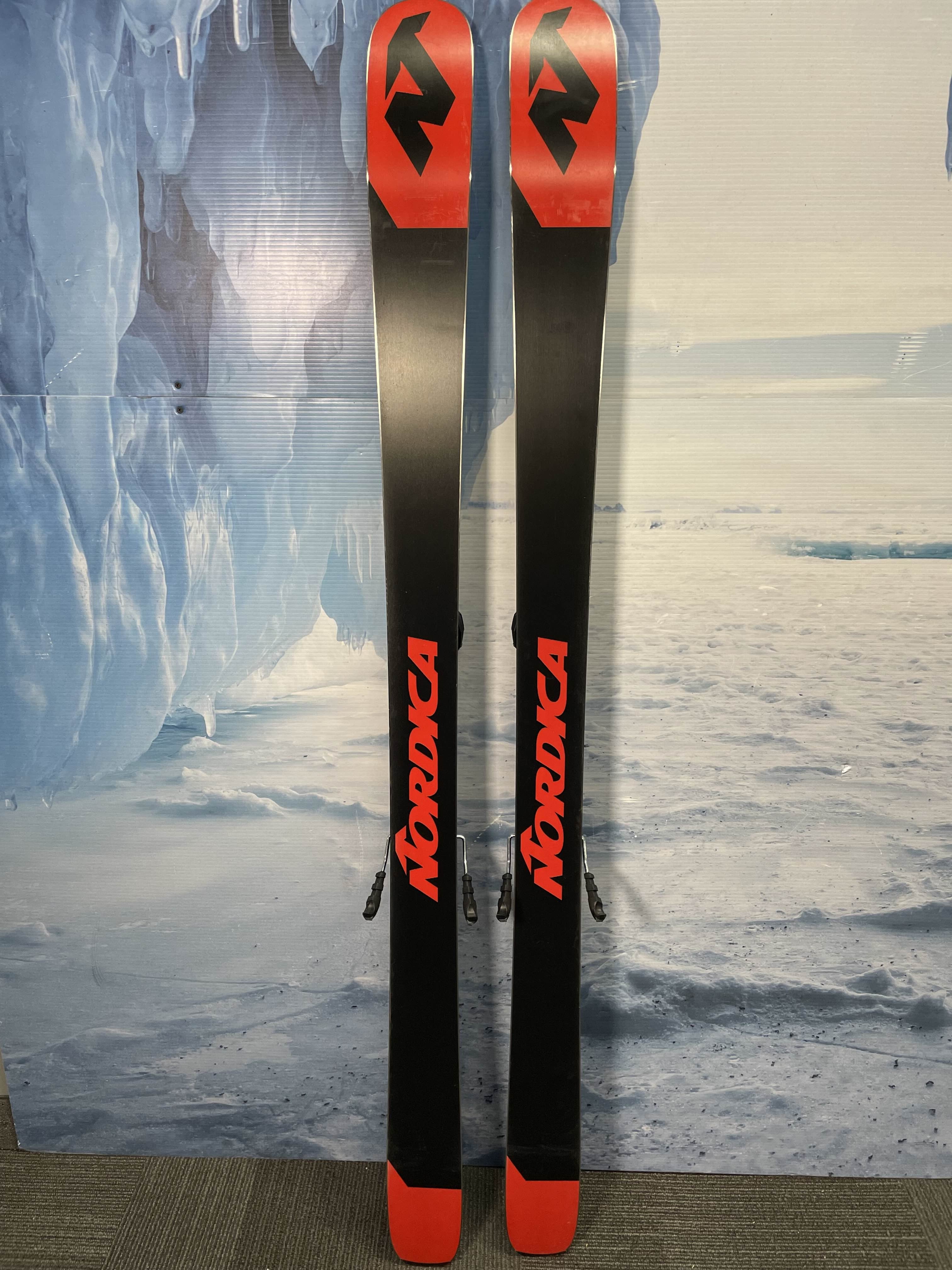 Lightly Used 2025 Nordica Enforcer 89 167cm w/ Adjustable Tyrolia Attack 14 MN