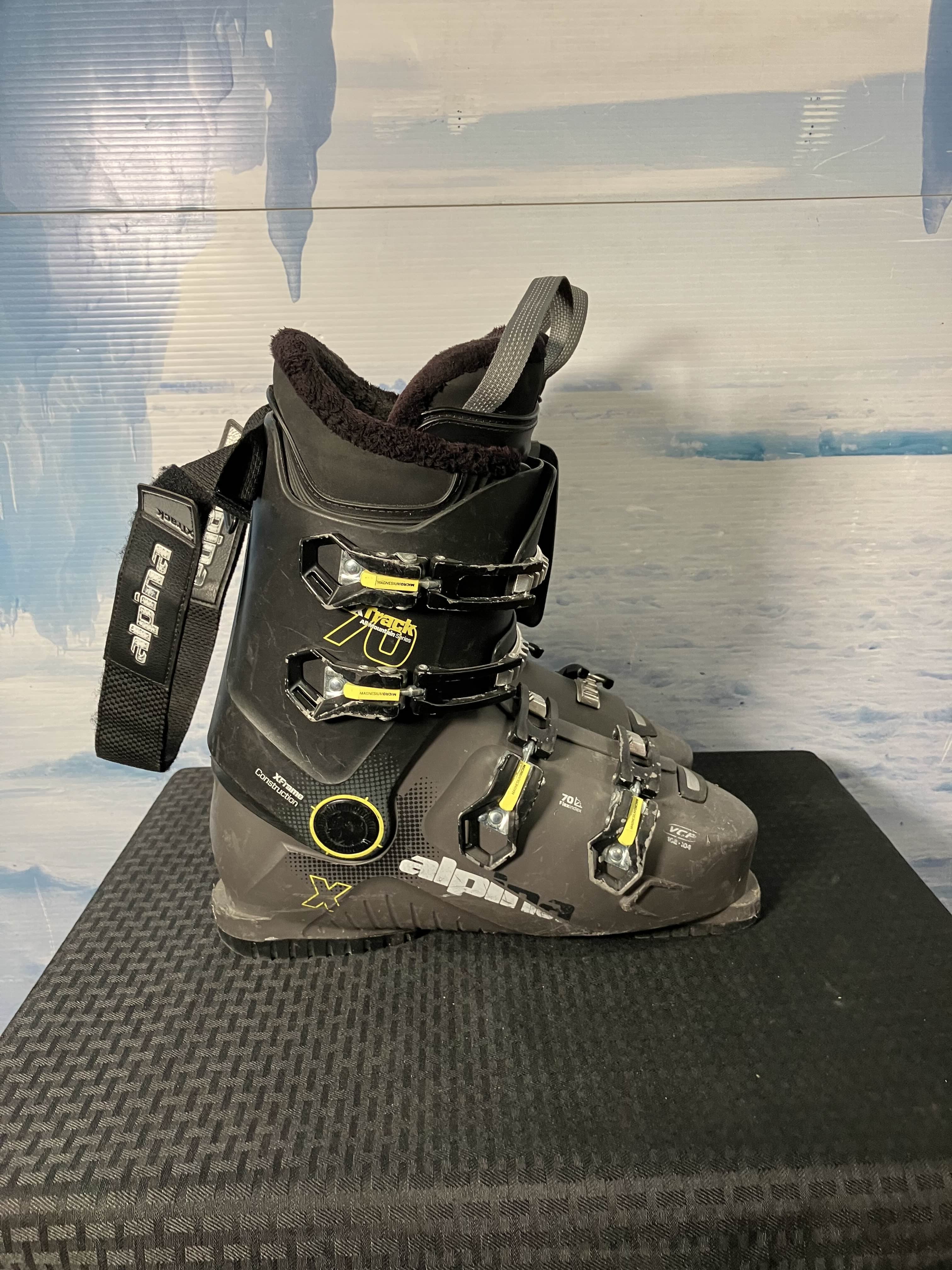 Used Alpina Xtrack 70 Ski Boot - 29MP
