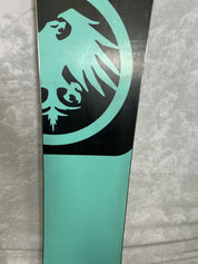 Used 2025 Never Summer Infinity 142 CM Snowboard