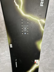 Used 2025 Ride Warpig 154CM Snowboard
